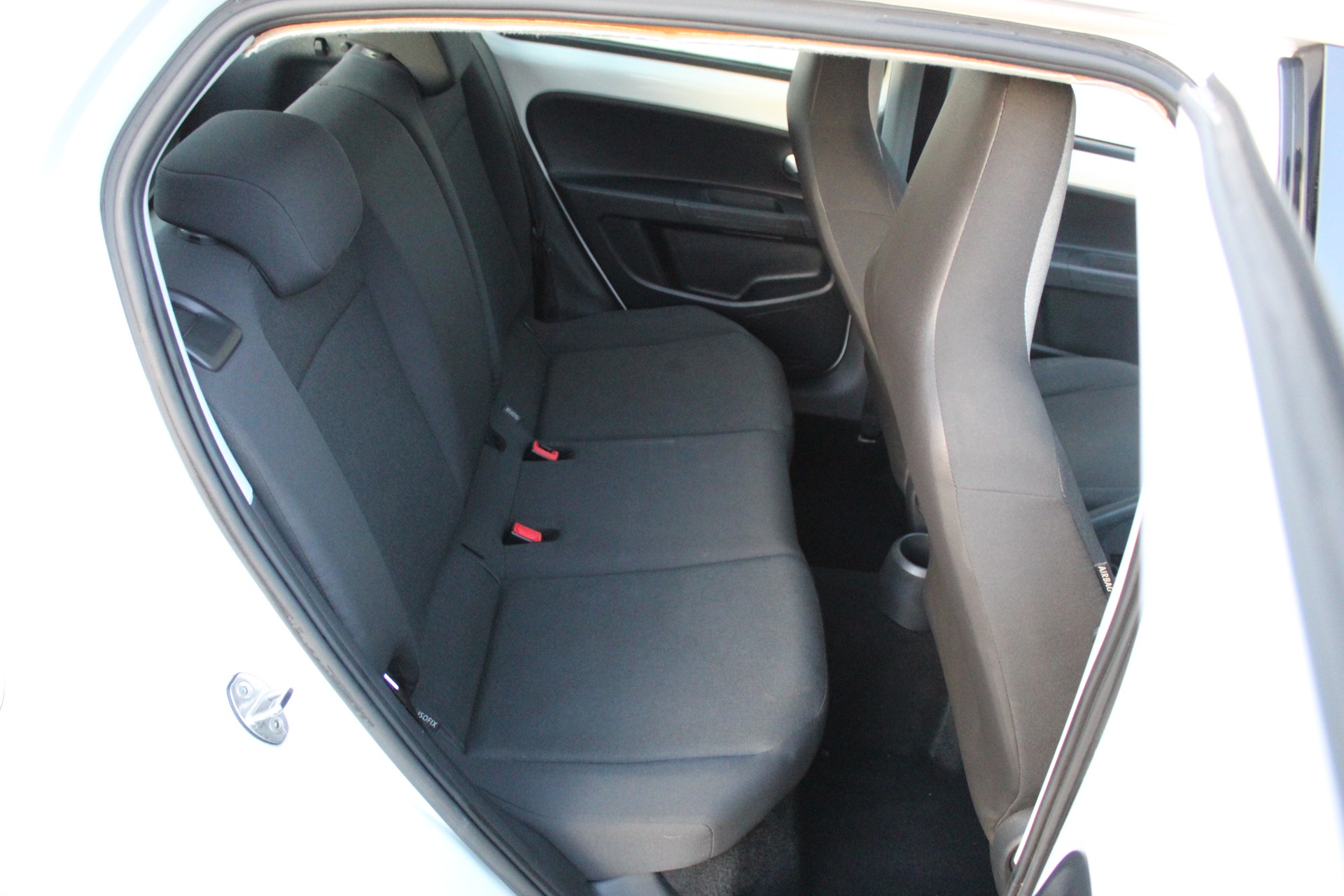 VW Up 1.0 move up-image-13