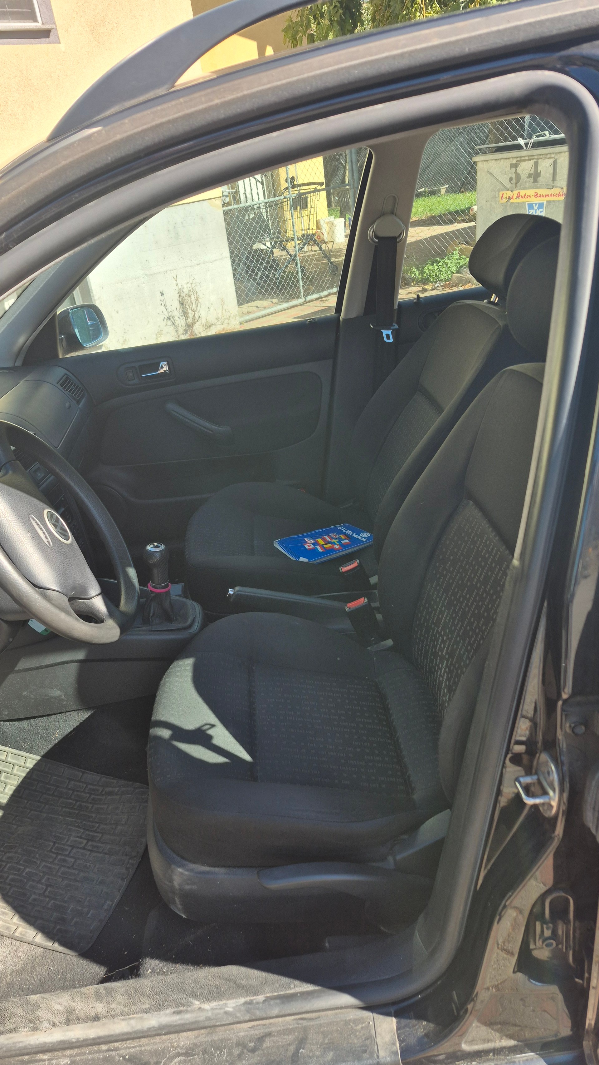 VW Golf Variant 1.9 TDI 4Motion-image-10