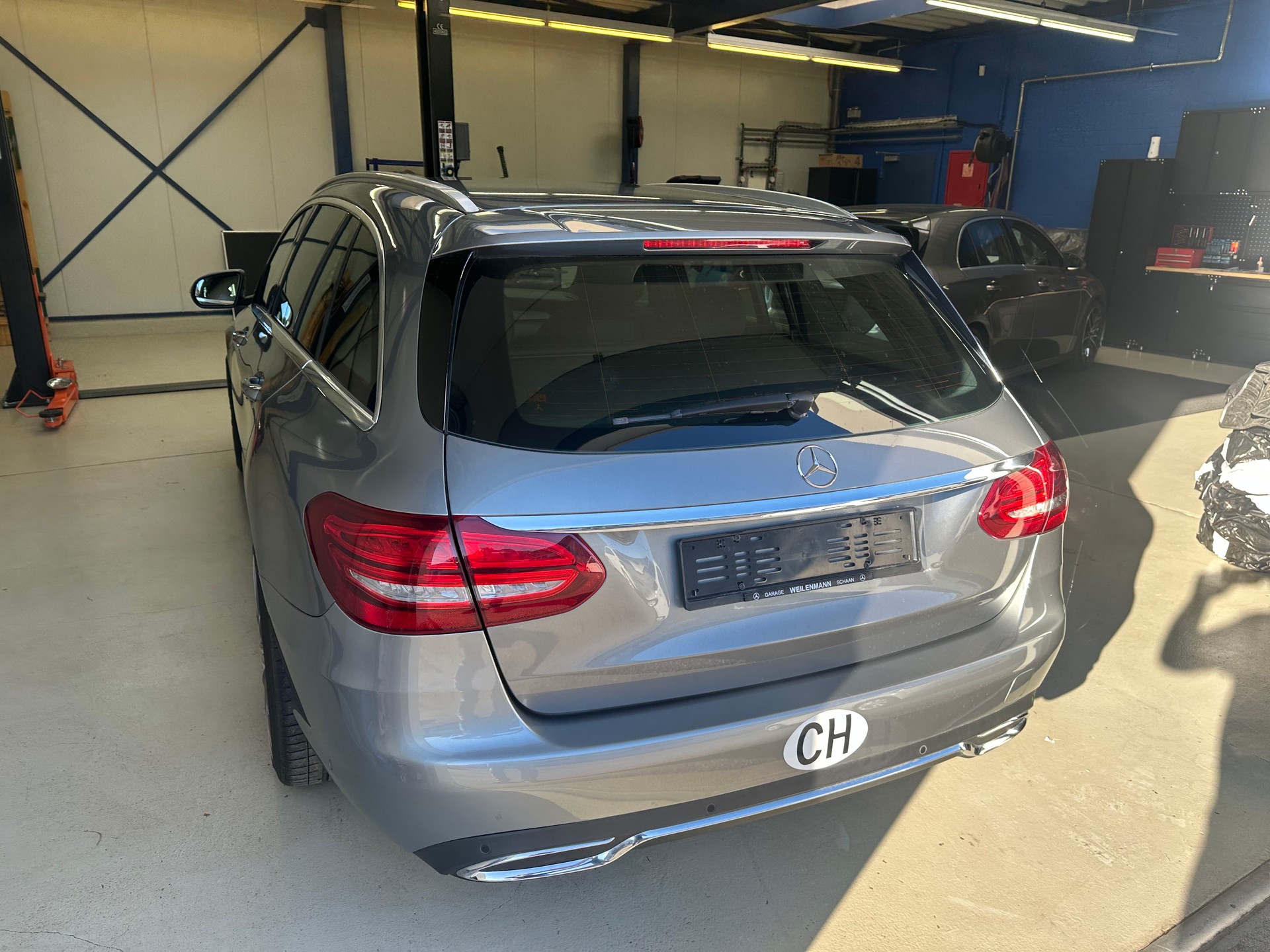 MERCEDES-BENZ C 250 BlueTEC Avantgarde 4Matic 7G-Tronic-image-4