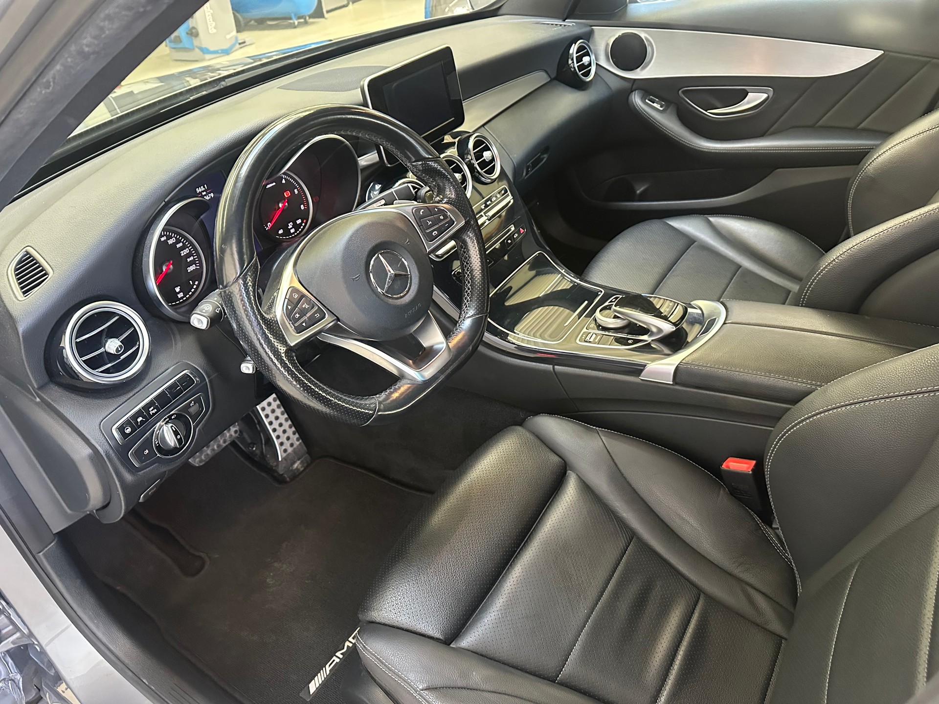 MERCEDES-BENZ C 250 BlueTEC Avantgarde 4Matic 7G-Tronic-image-6