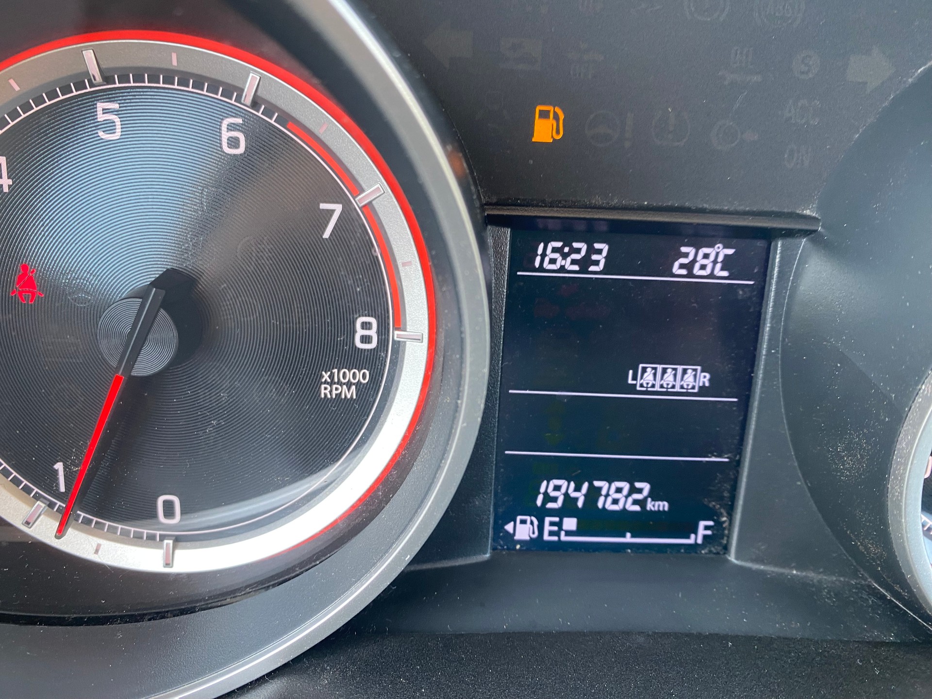 SUZUKI Swift 1.2i 16V Compact+ Allgrip 4x4-image-6