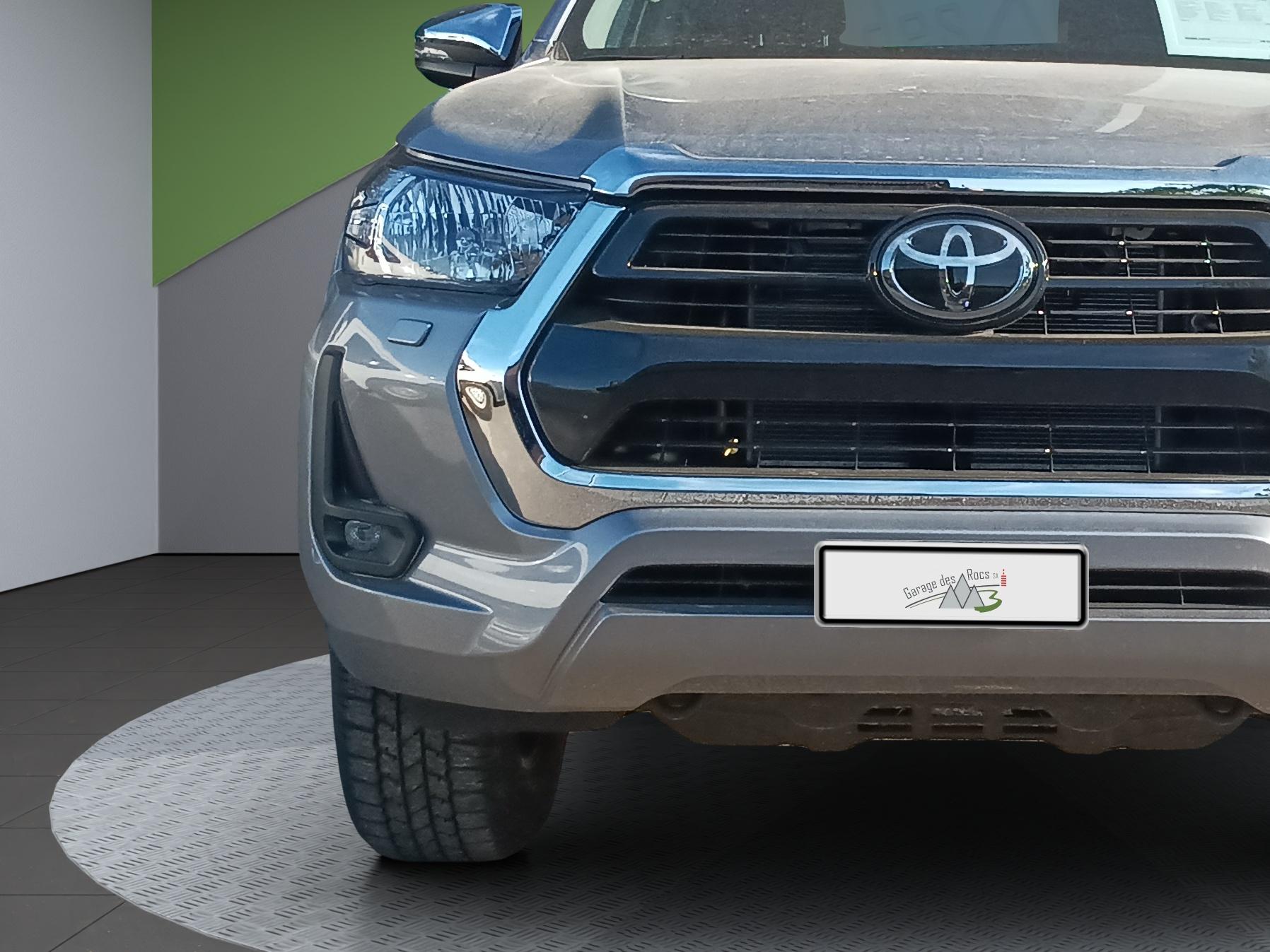TOYOTA Hilux Double Cab.-Pick-up 2.8 D-4D 204 Style-image-14