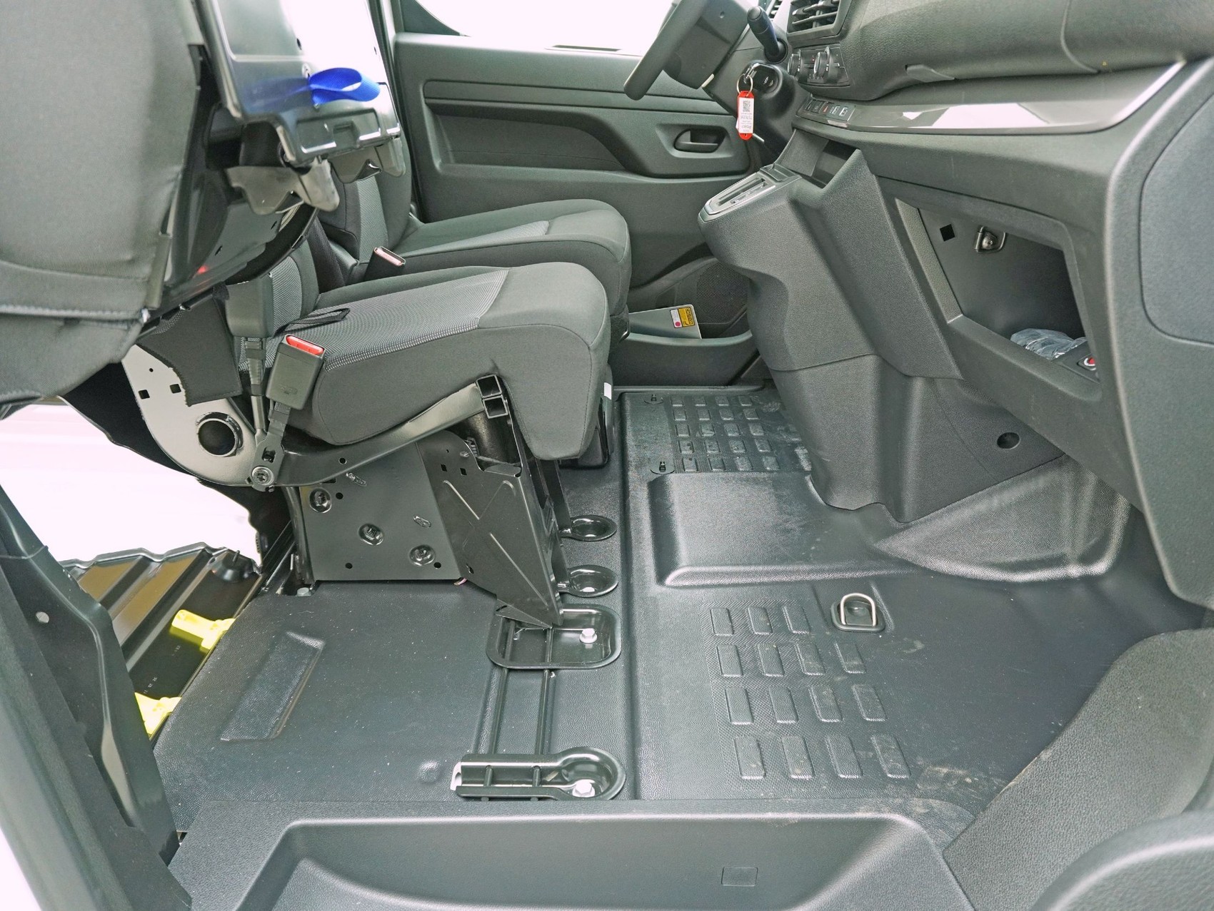 TOYOTA Proace Van L2 2.2 D Advanced-image-9