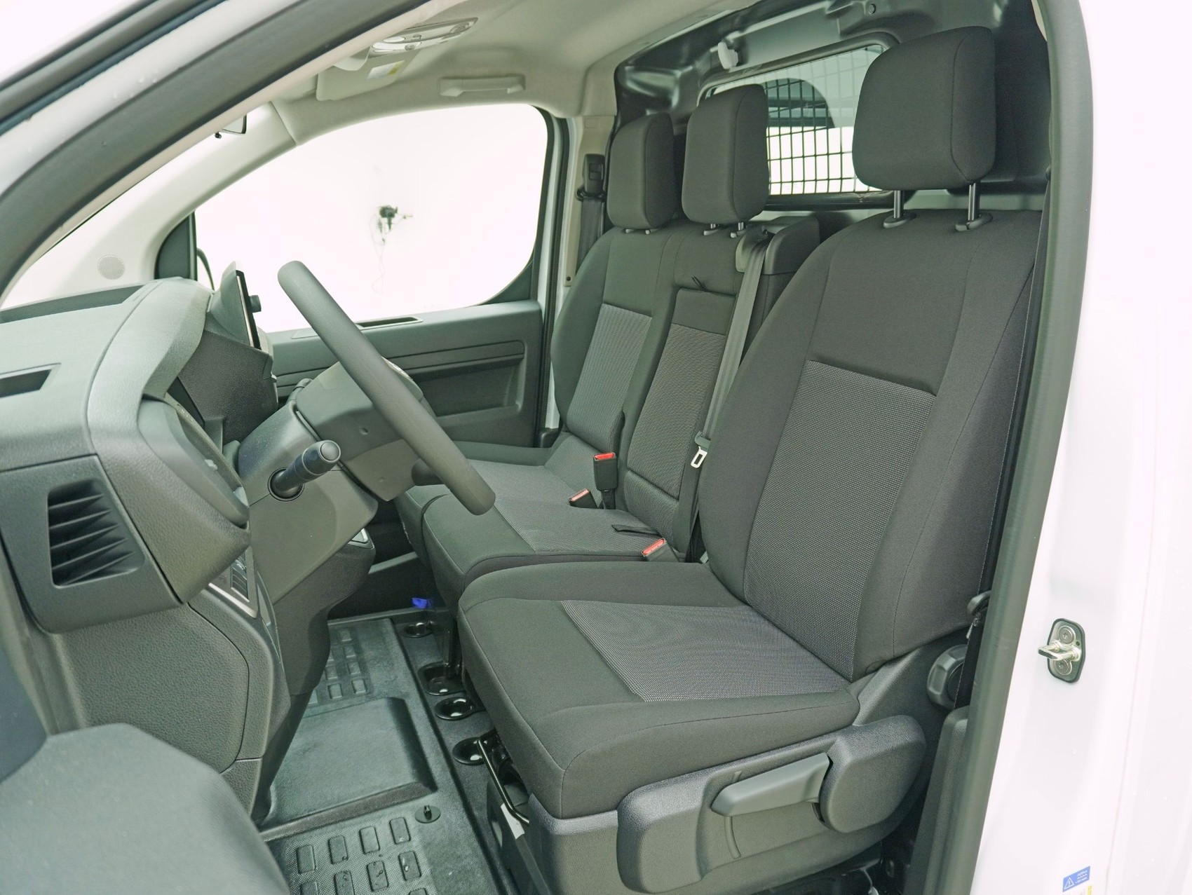 TOYOTA Proace Van L2 2.2 D Advanced-image-6