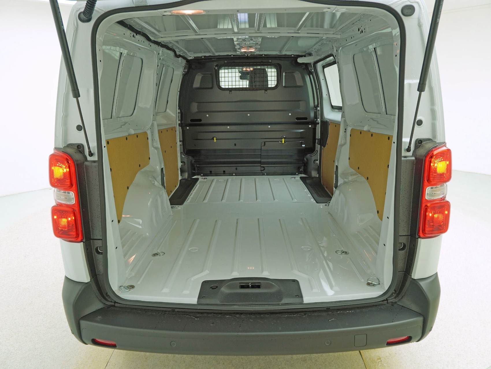 TOYOTA Proace Van L2 2.2 D Advanced-image-22