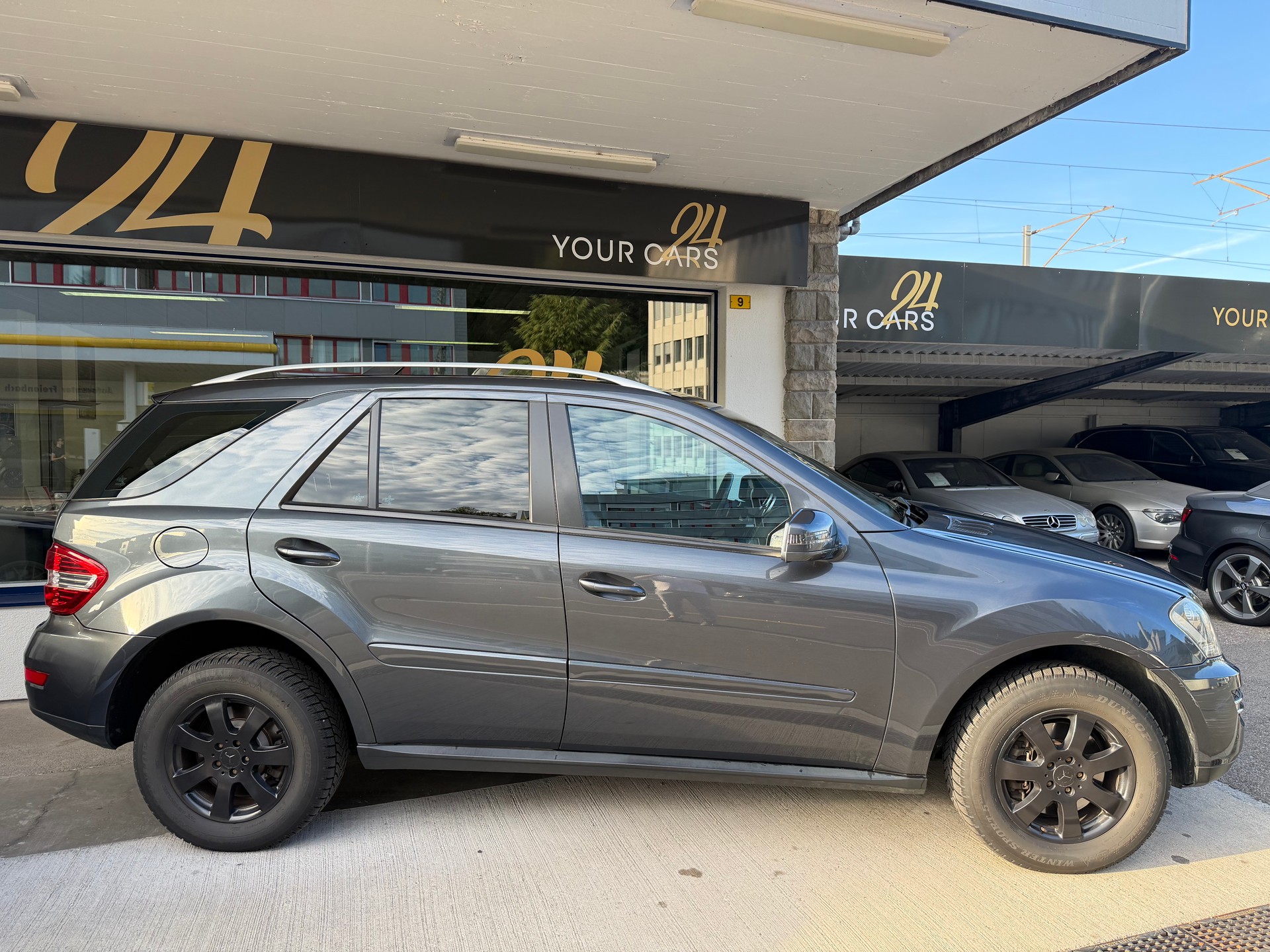 MERCEDES-BENZ ML 300 CDI Blue Efficiency 4Matic 7G-Tronic-image-3