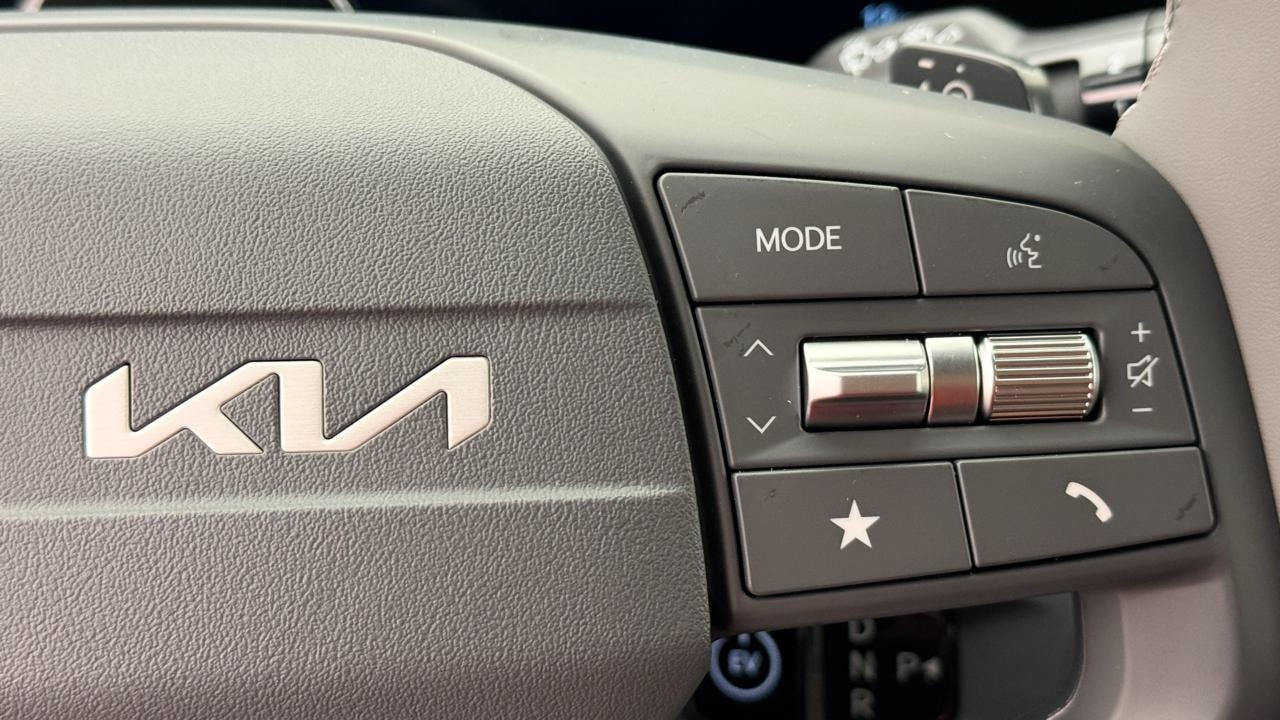 KIA EV3 81,4 kWh Earth-image-9