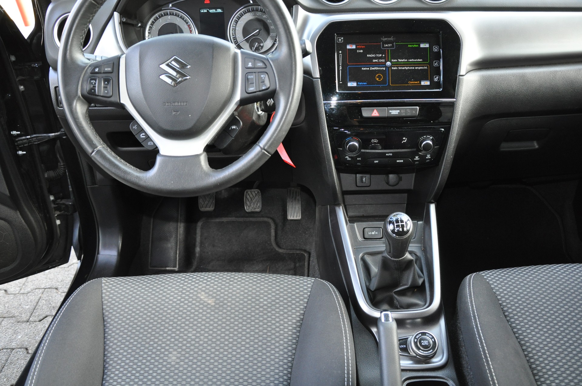 SUZUKI Vitara 1.0 Unico-image-13