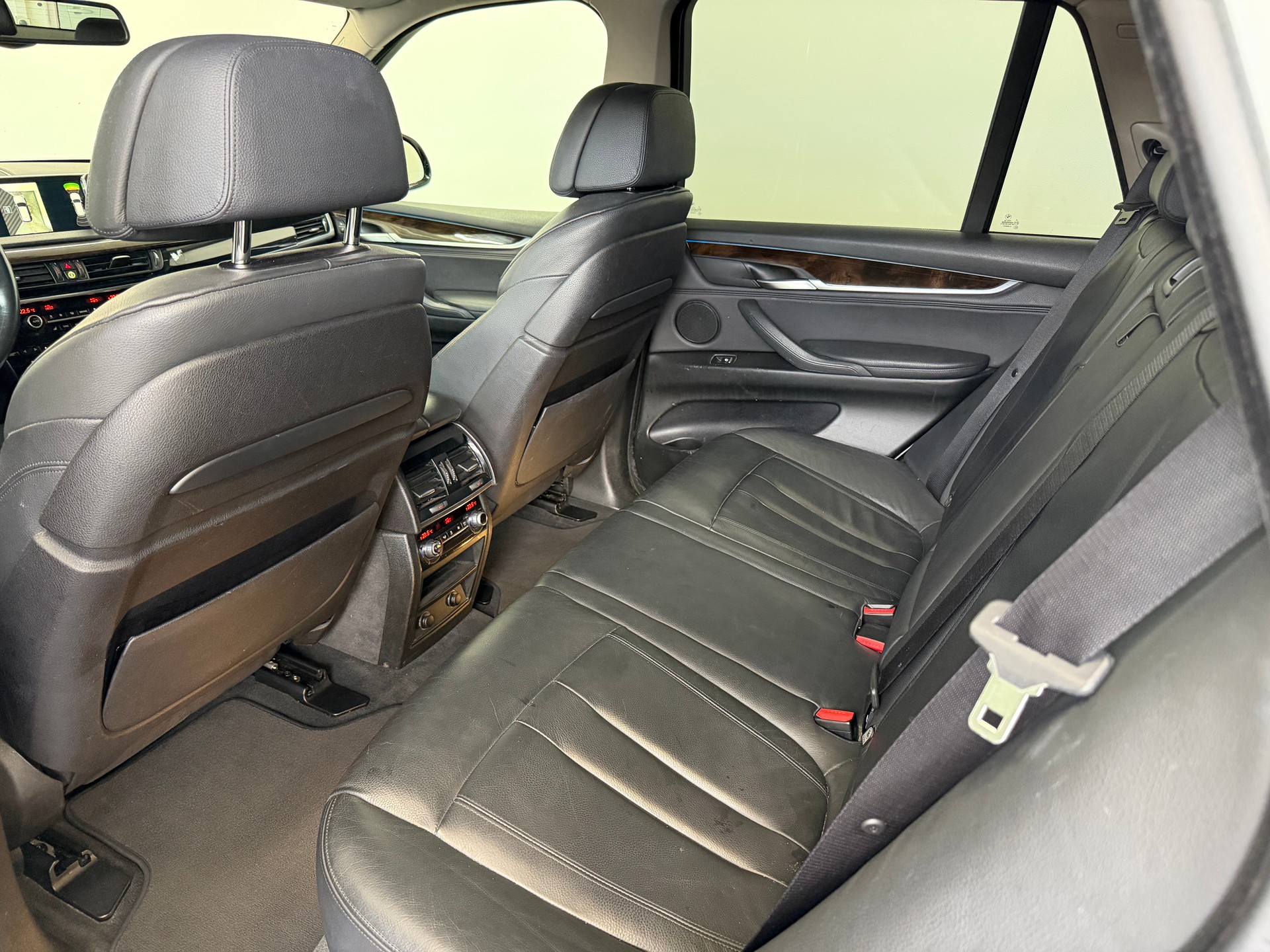 BMW X5 xDrive 30d Steptronic-image-13