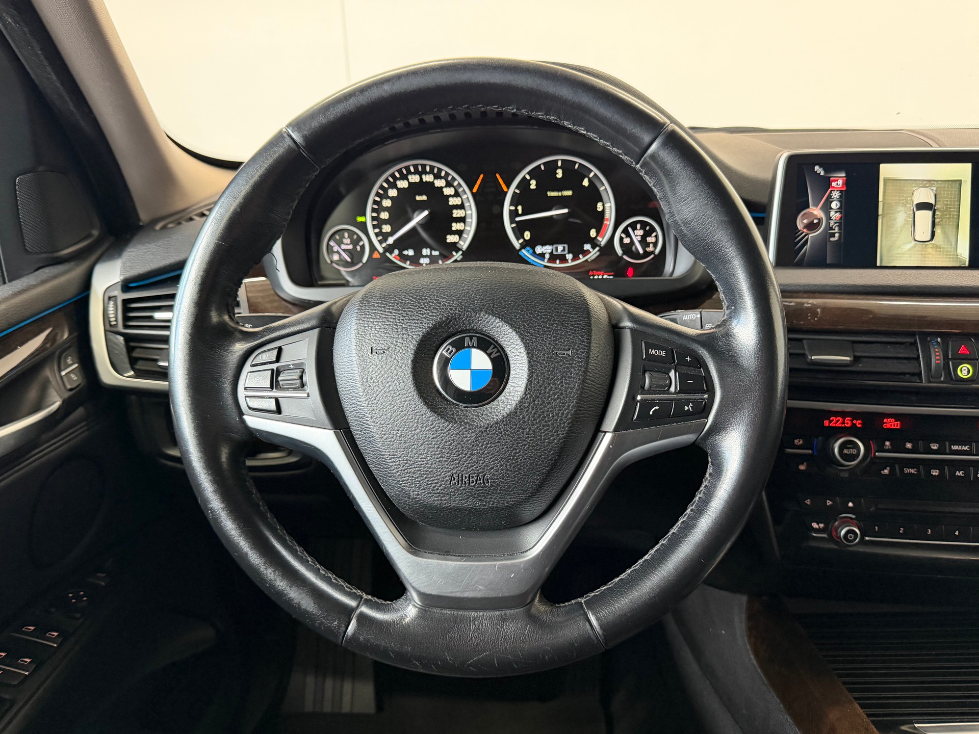 BMW X5 xDrive 30d Steptronic-image-12