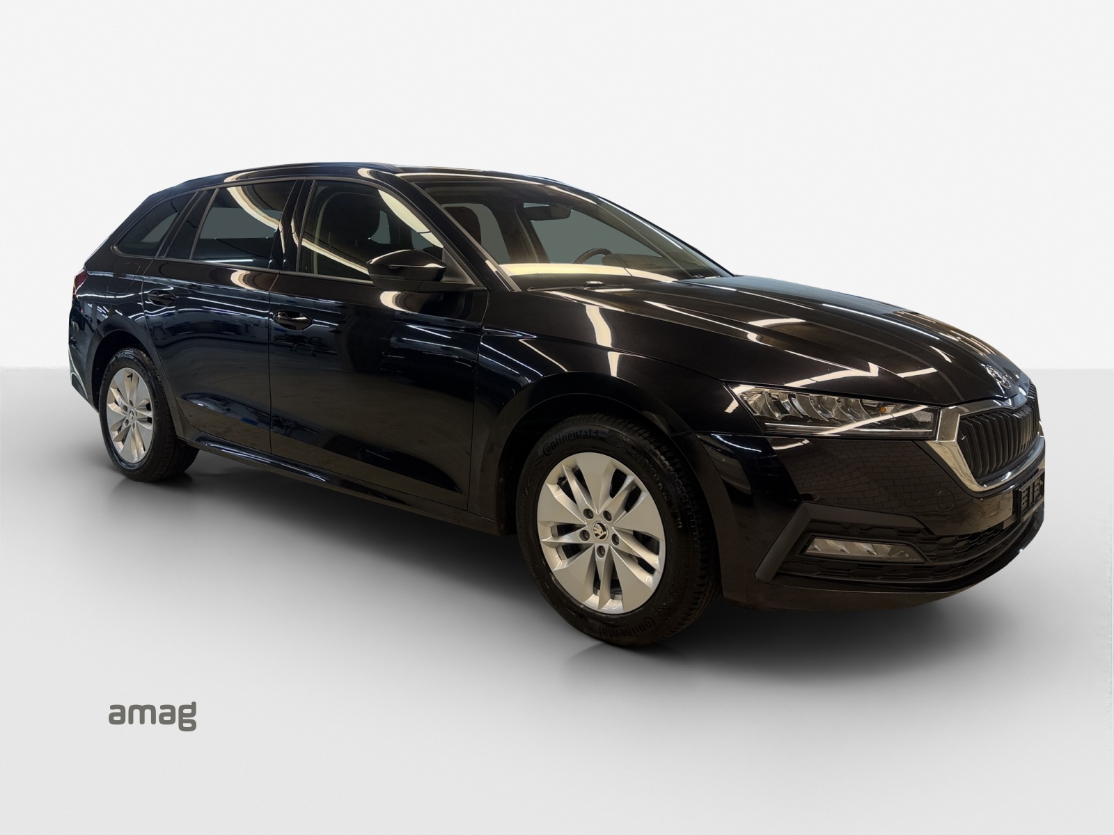 SKODA Octavia Combi 2.0 TDI DSG Ambition 4x4-image-5