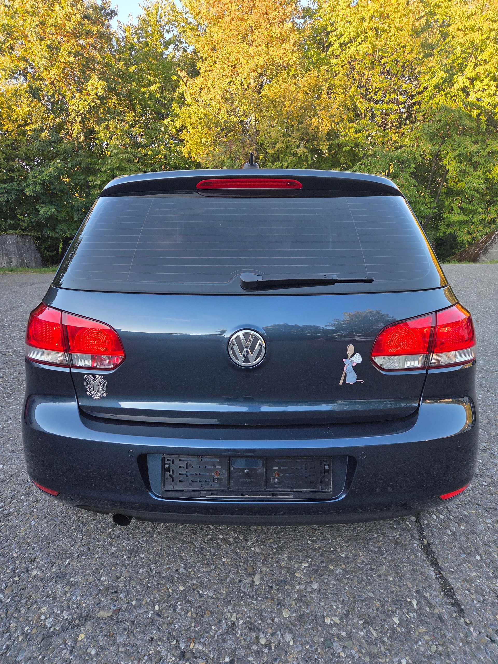 VW Golf 1.2 TSI BlueMotion Technology Team DSG-image-5