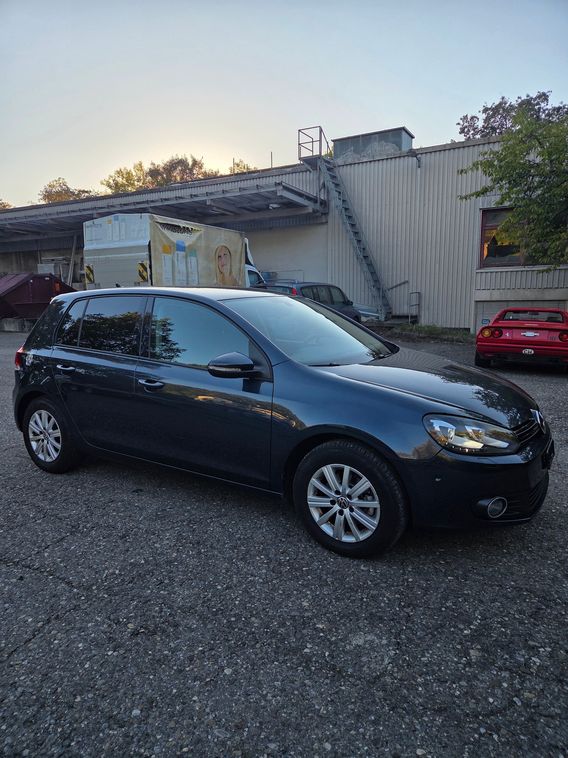 VW Golf 1.2 TSI BlueMotion Technology Team DSG-image-1