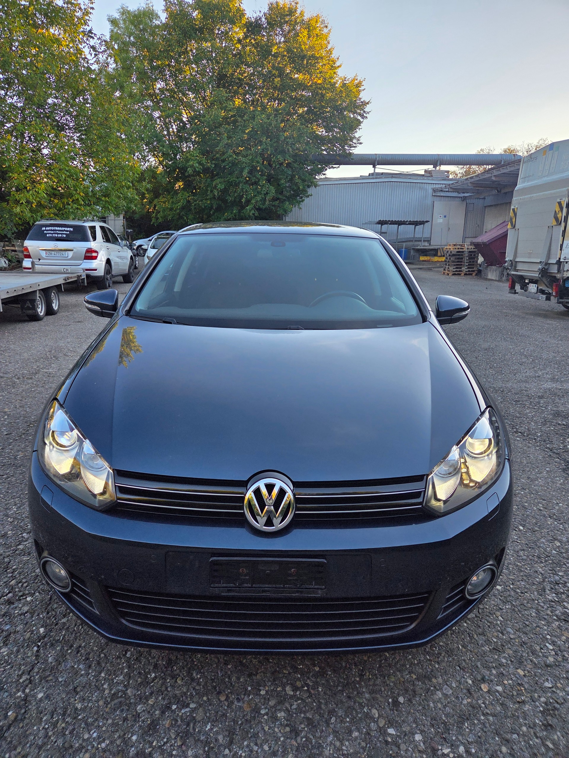 VW Golf 1.2 TSI BlueMotion Technology Team DSG-image-4