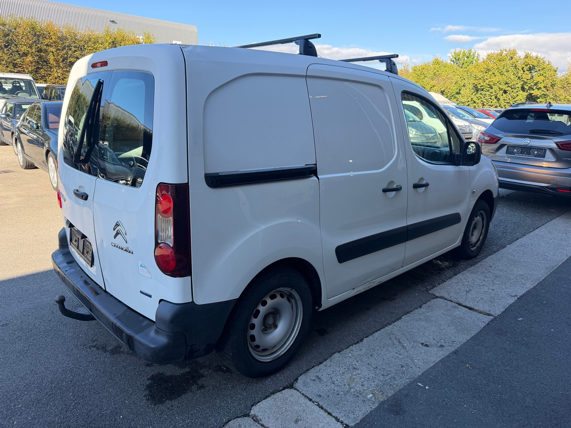 CITROEN Berlingo 1.6 BlueHDi 100 S&S Business-image-4