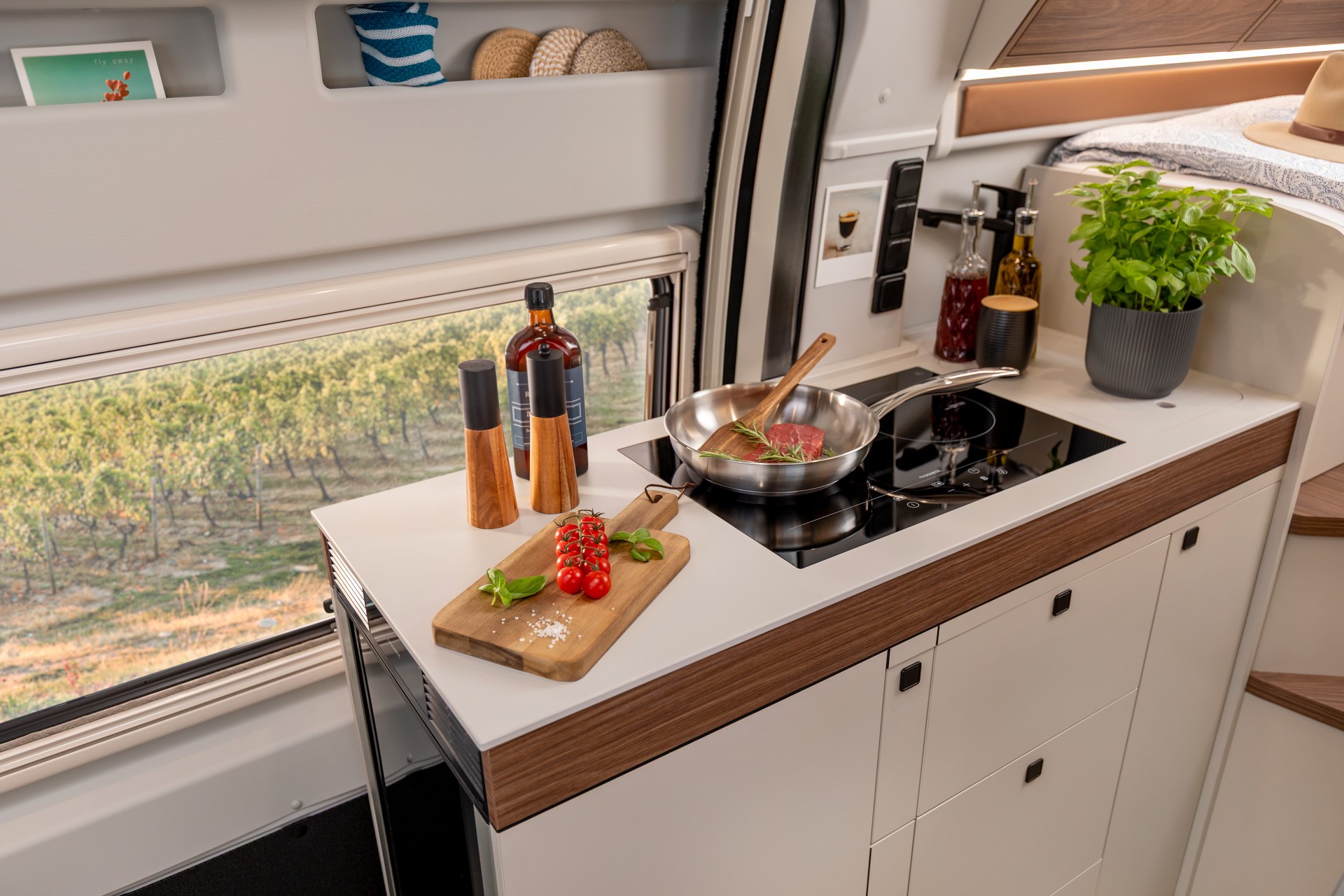 WESTFALIA Columbus Liner First Edition Plus-image-16