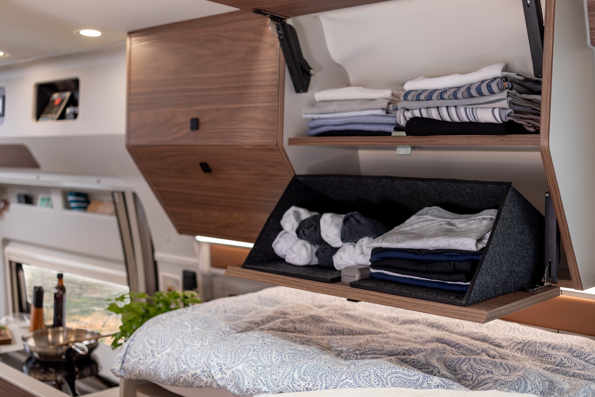 WESTFALIA Columbus Liner First Edition Plus-image-11