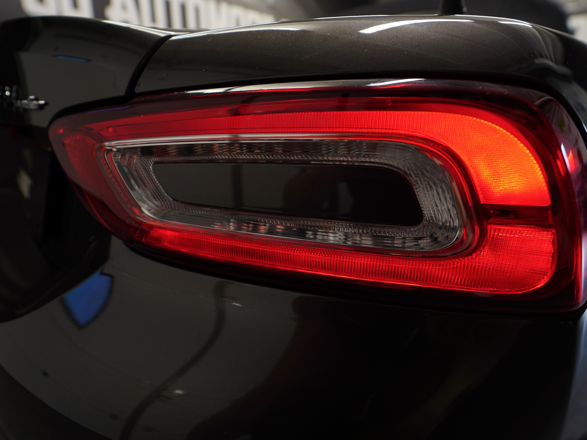 FIAT 124 Spider 1.4 TB Lusso Automatic-image-22
