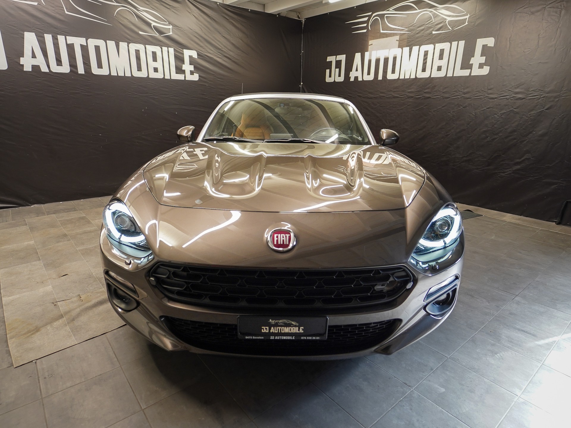 FIAT 124 Spider 1.4 TB Lusso Automatic-image-2