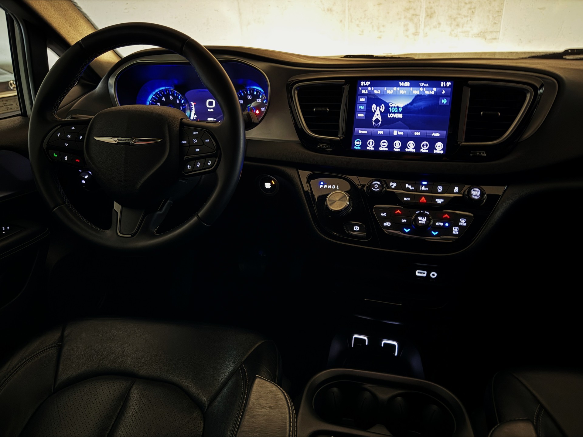 CHRYSLER Pacifica S-PACKAGE 3.6 V6 7-PLÄTZER (STOW-N-GO) - *2. HAND / TOP-GEPFLEGT* - *8-FACH ALURÄDER 20"/18"* - *GARANTIE*-image-23