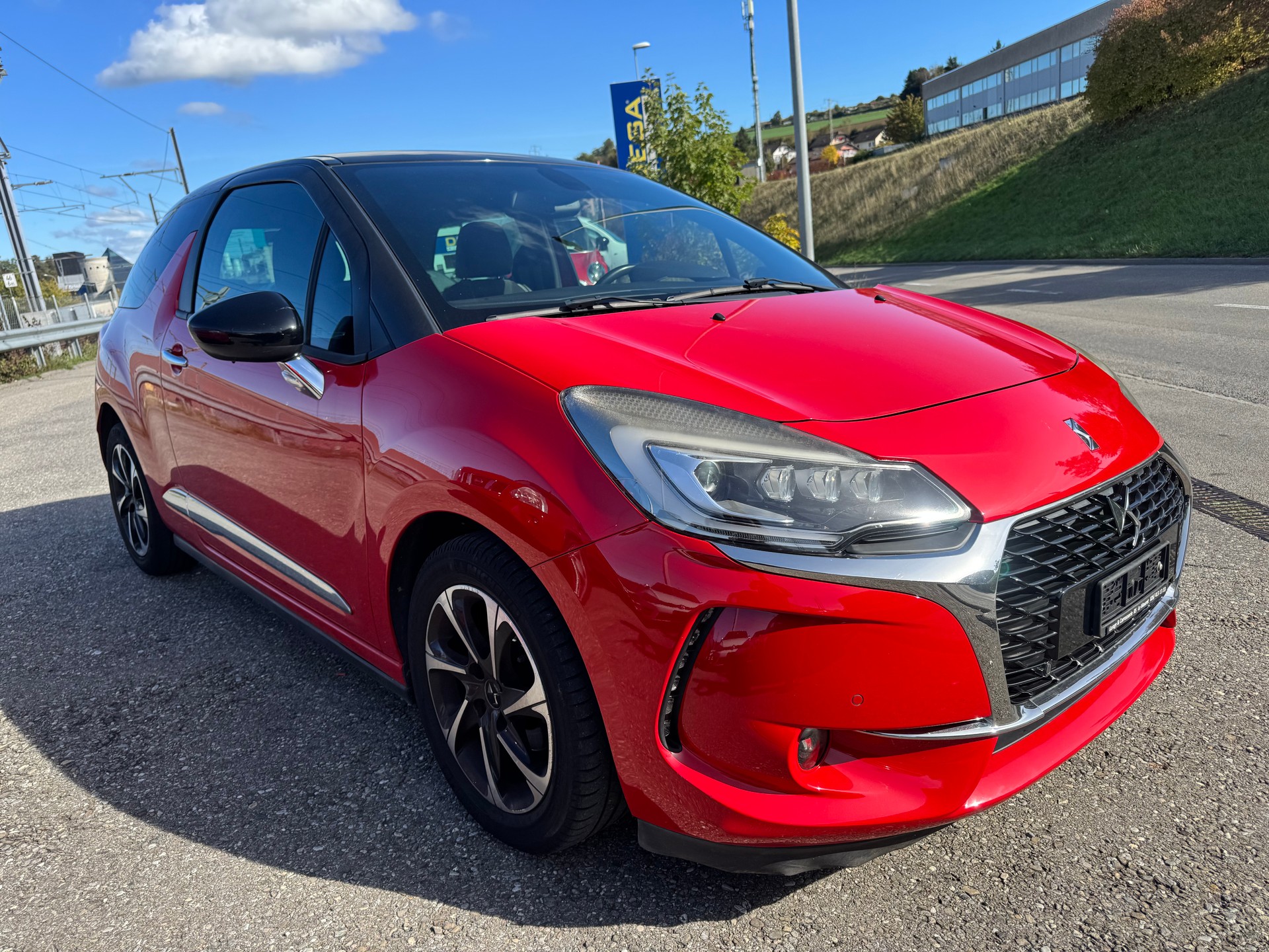 DS AUTOMOBILES DS 3 1.2 PureTech SO Chic EAT-image-2