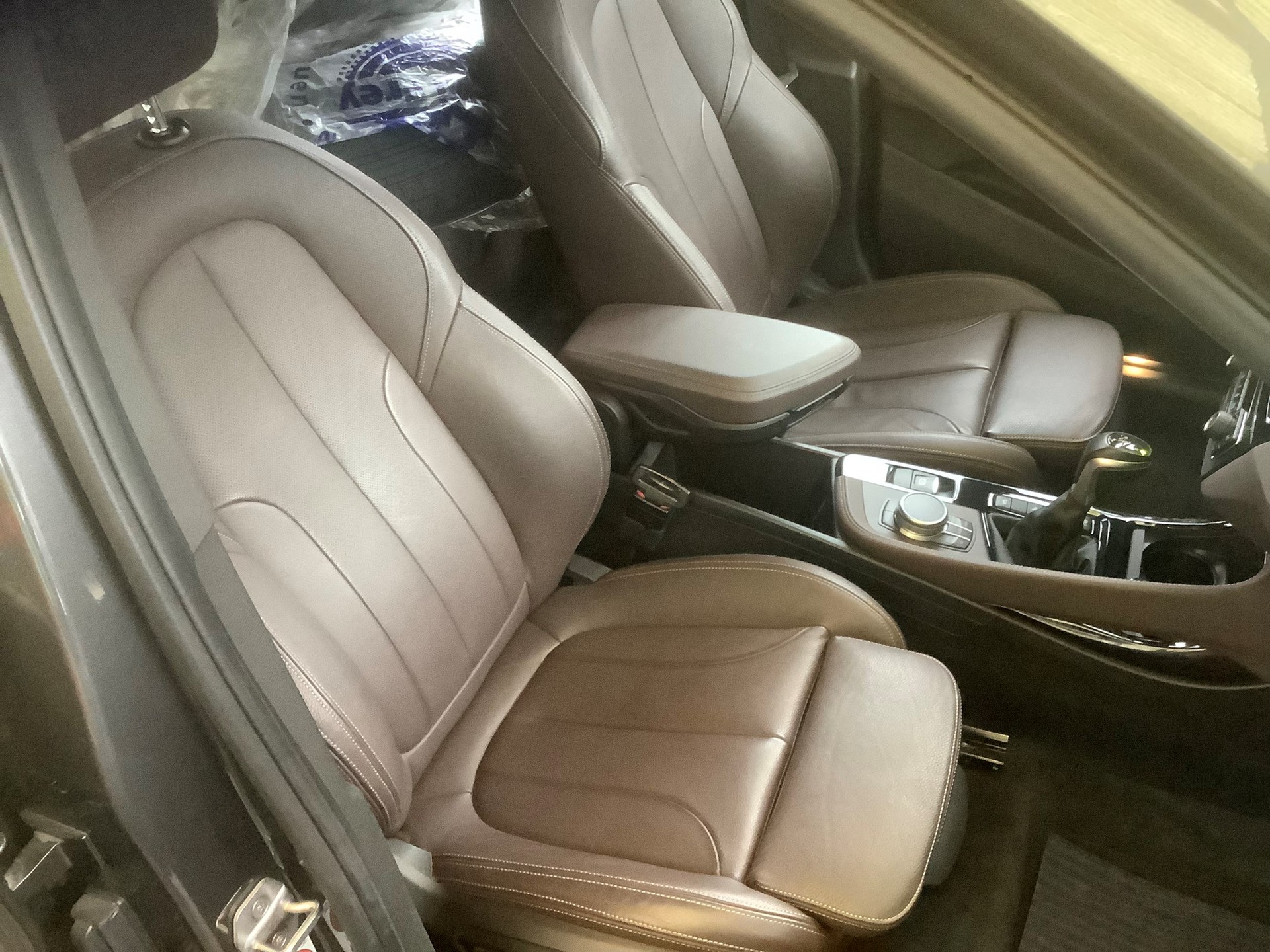 BMW X1 xDrive 25i Sport Line Steptronic-image-6