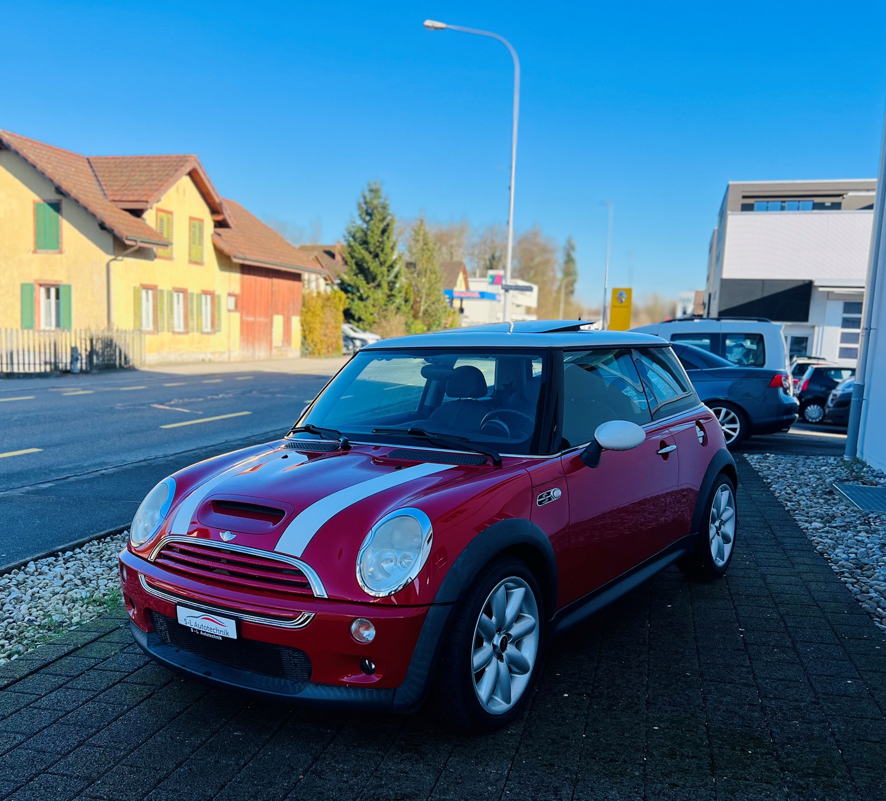 Car photo