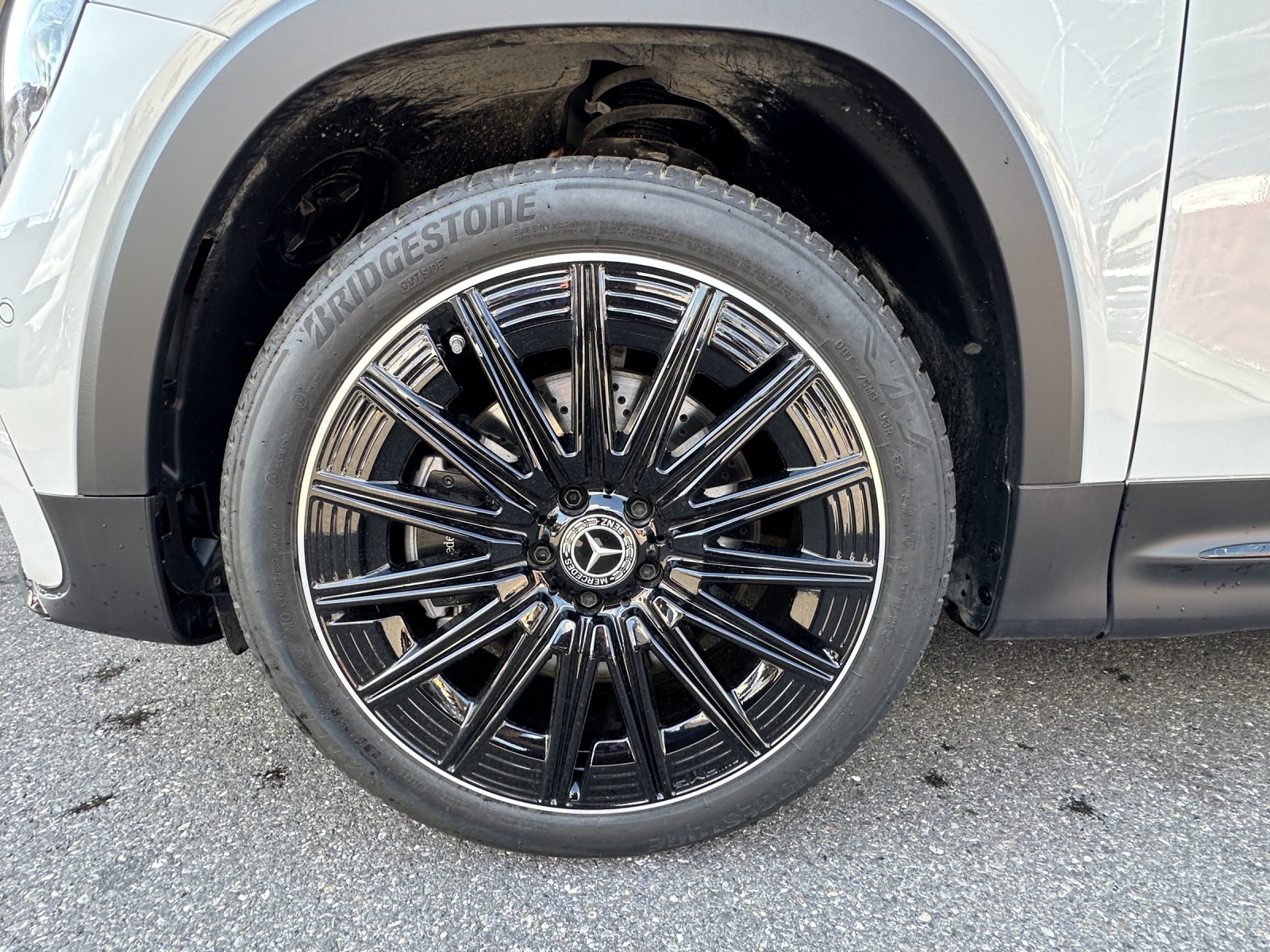 MERCEDES-BENZ GLB 250 4Matic 8G-Tronic-image-15