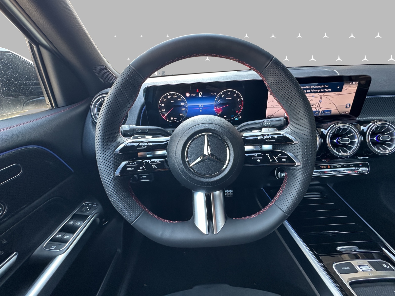 MERCEDES-BENZ GLB 250 4Matic 8G-Tronic-image-11