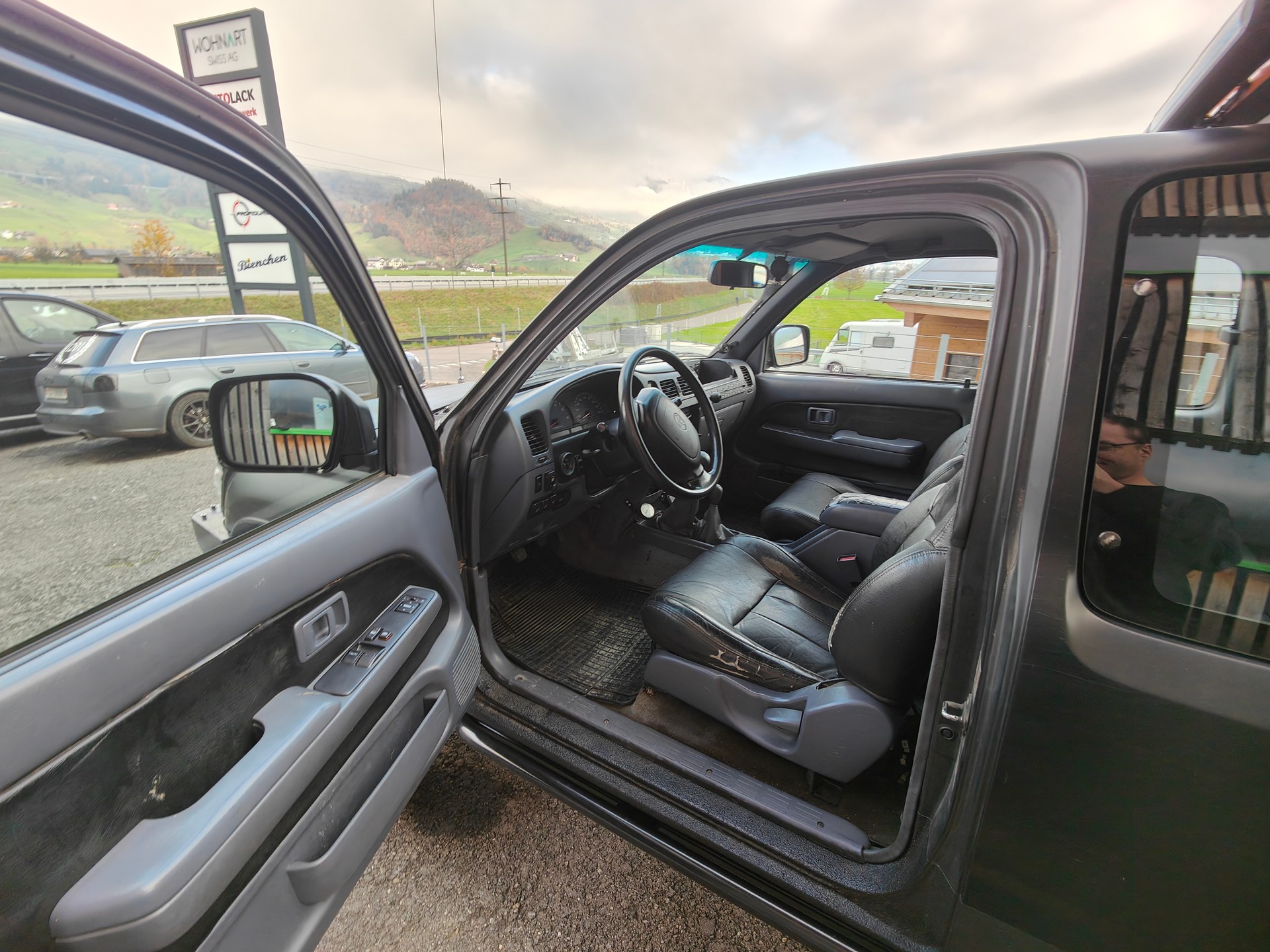 TOYOTA Hilux RZN 173 X-TRA Cab SR5-image-5