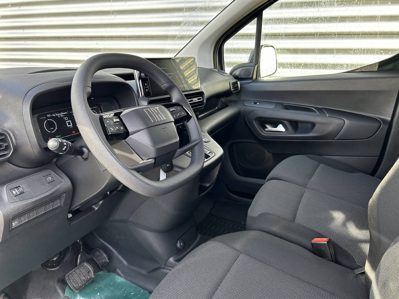 FIAT E-Doblo Kaw. L1 50 kWh Easy Pro-image-8