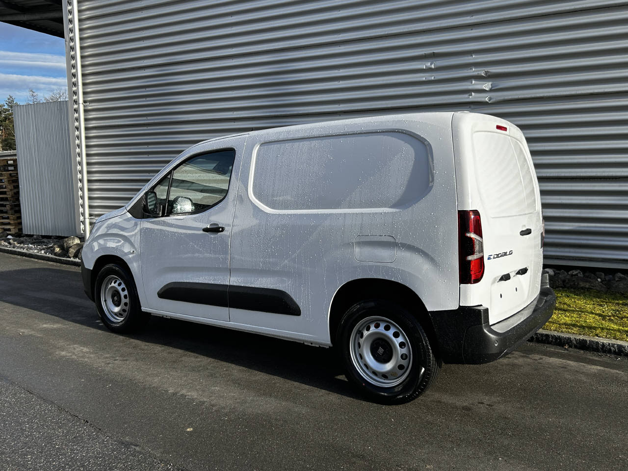 FIAT E-Doblo Kaw. L1 50 kWh Easy Pro-image-4