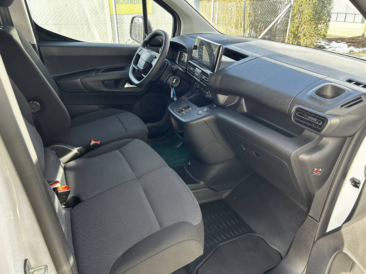 FIAT E-Doblo Kaw. L1 50 kWh Easy Pro-image-7