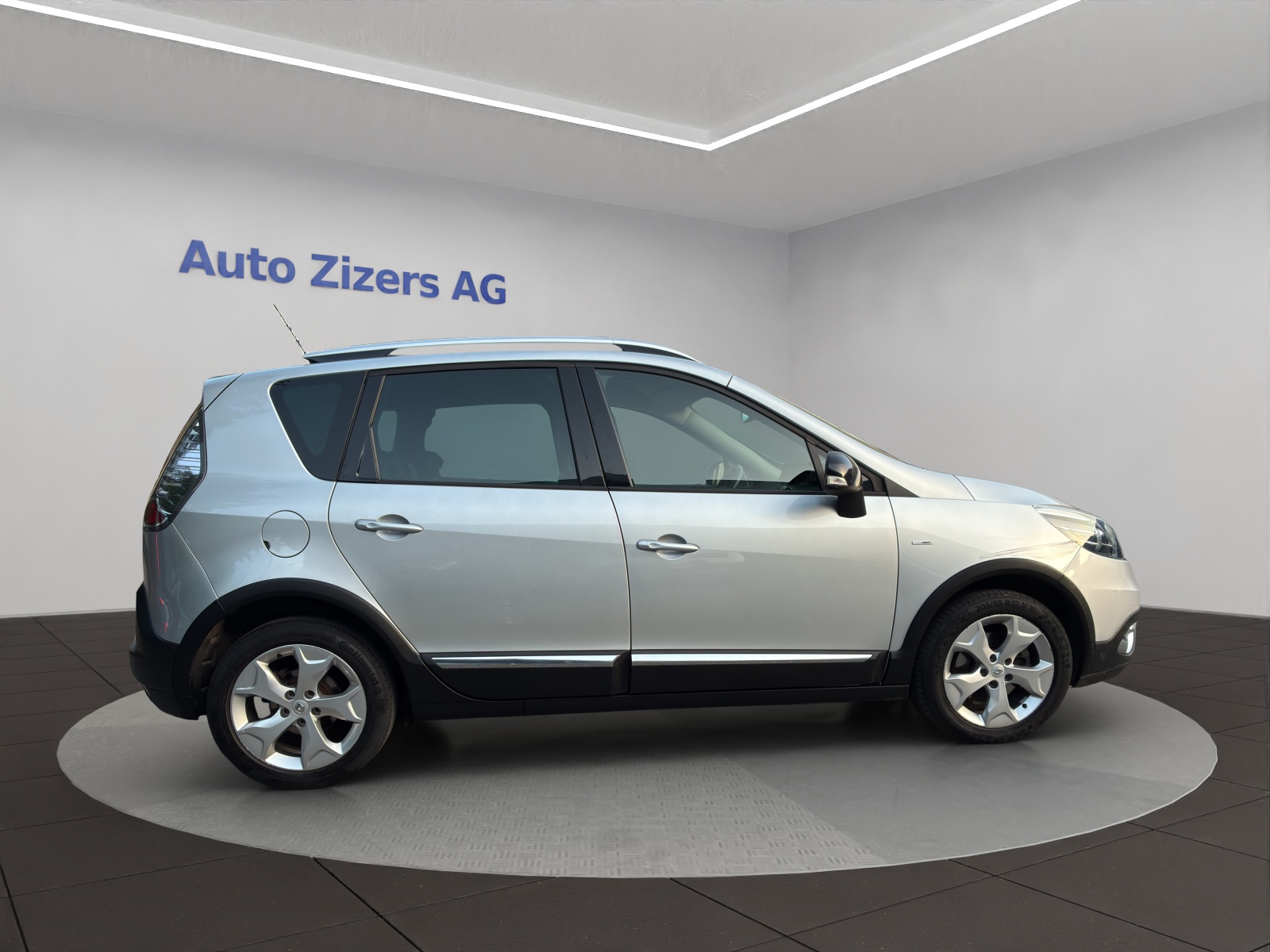 RENAULT Scénic Xmod 1.6 dCi Bose Edition-image-6