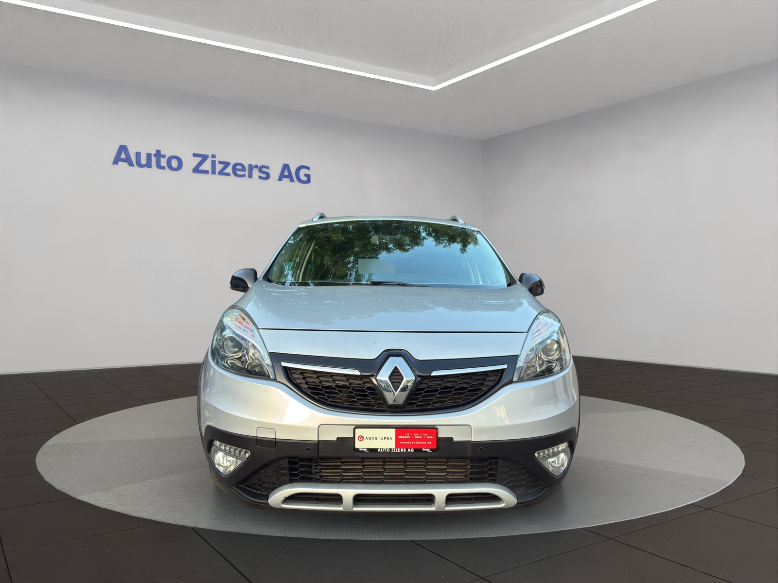 RENAULT Scénic Xmod 1.6 dCi Bose Edition-image-1