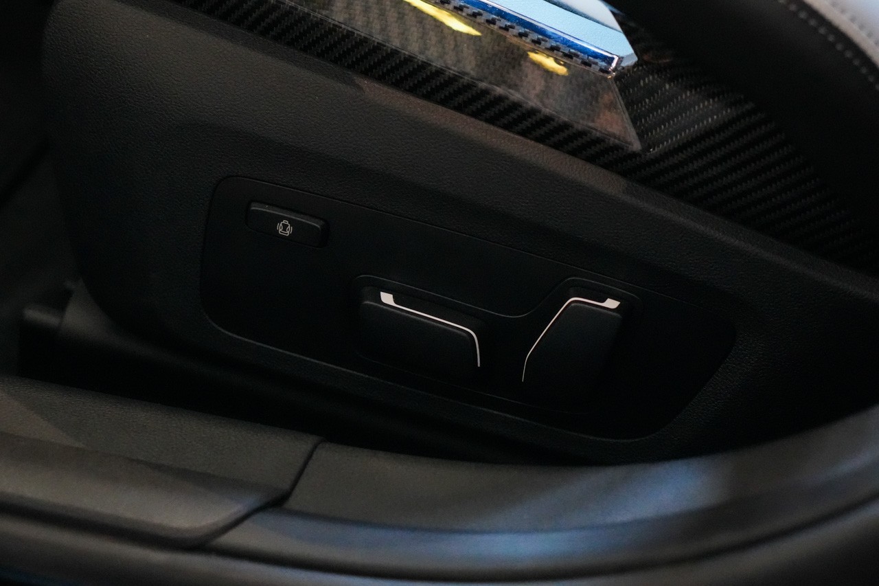 BMW M3 Competition M xDrive-image-25
