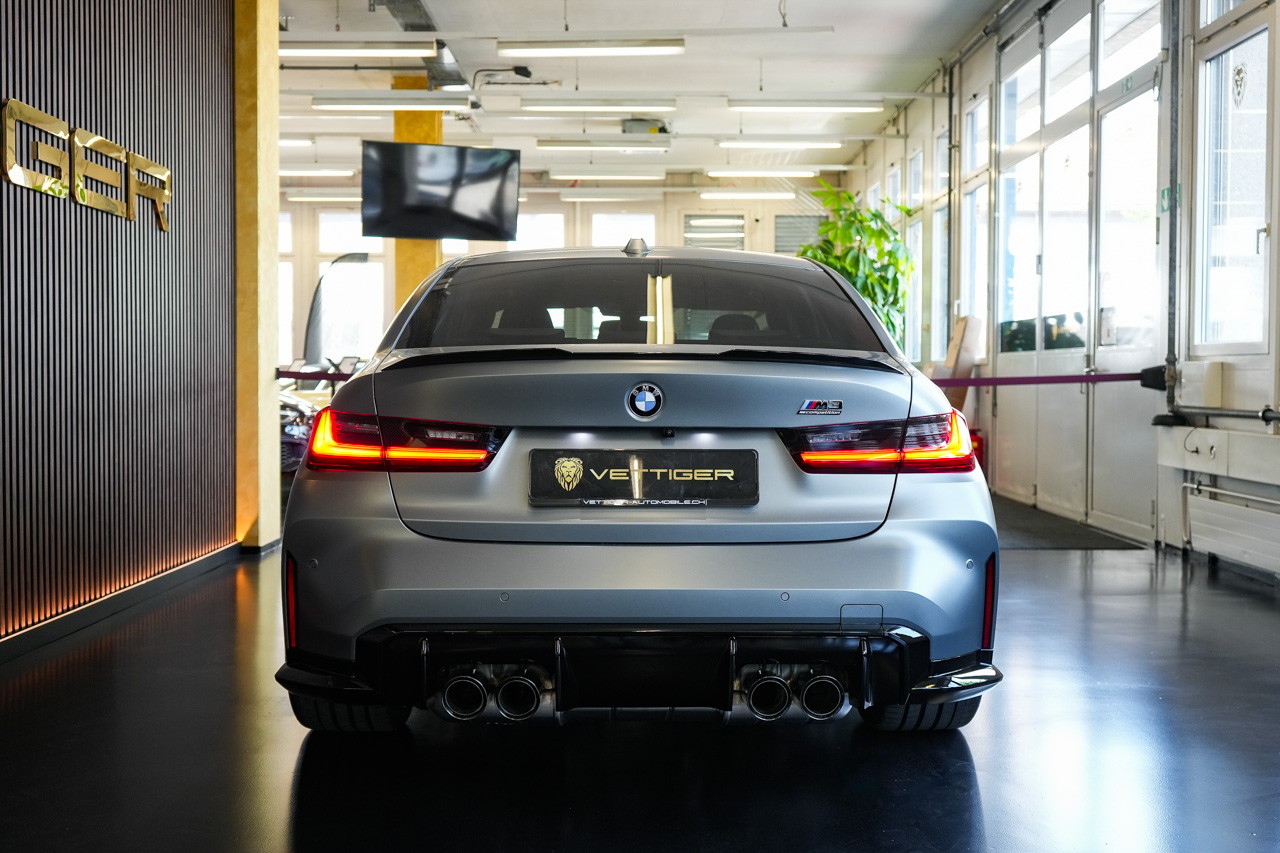 BMW M3 Competition M xDrive-image-4
