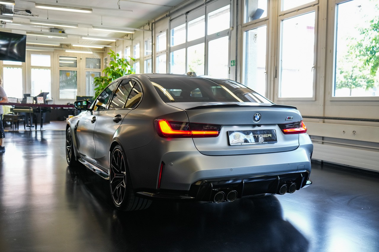 BMW M3 Competition M xDrive-image-3
