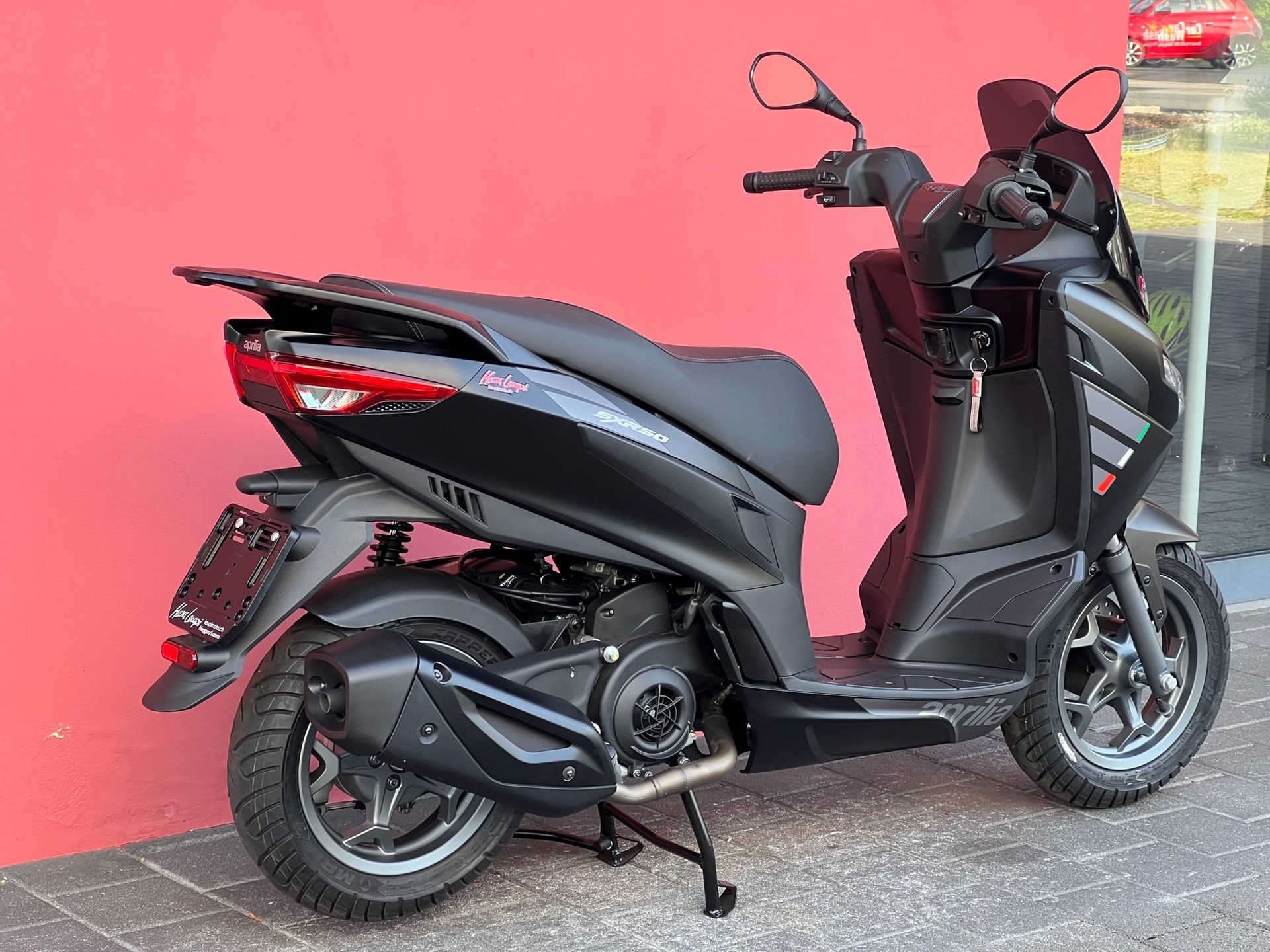APRILIA SXR 50 (45kM/h)-showroom-element-2