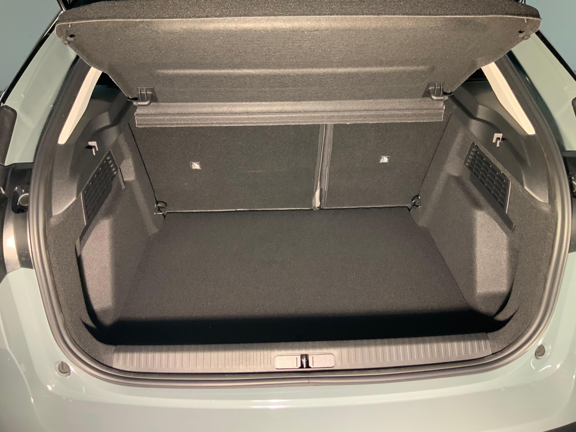 CITROEN C4 1.2 Hybrid Tonic-image-8
