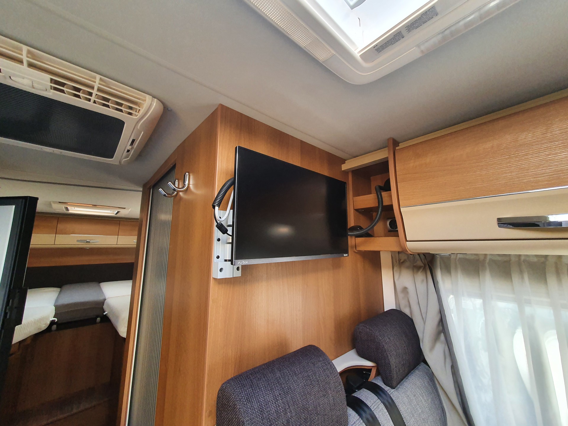KNAUS Van 1-image-2