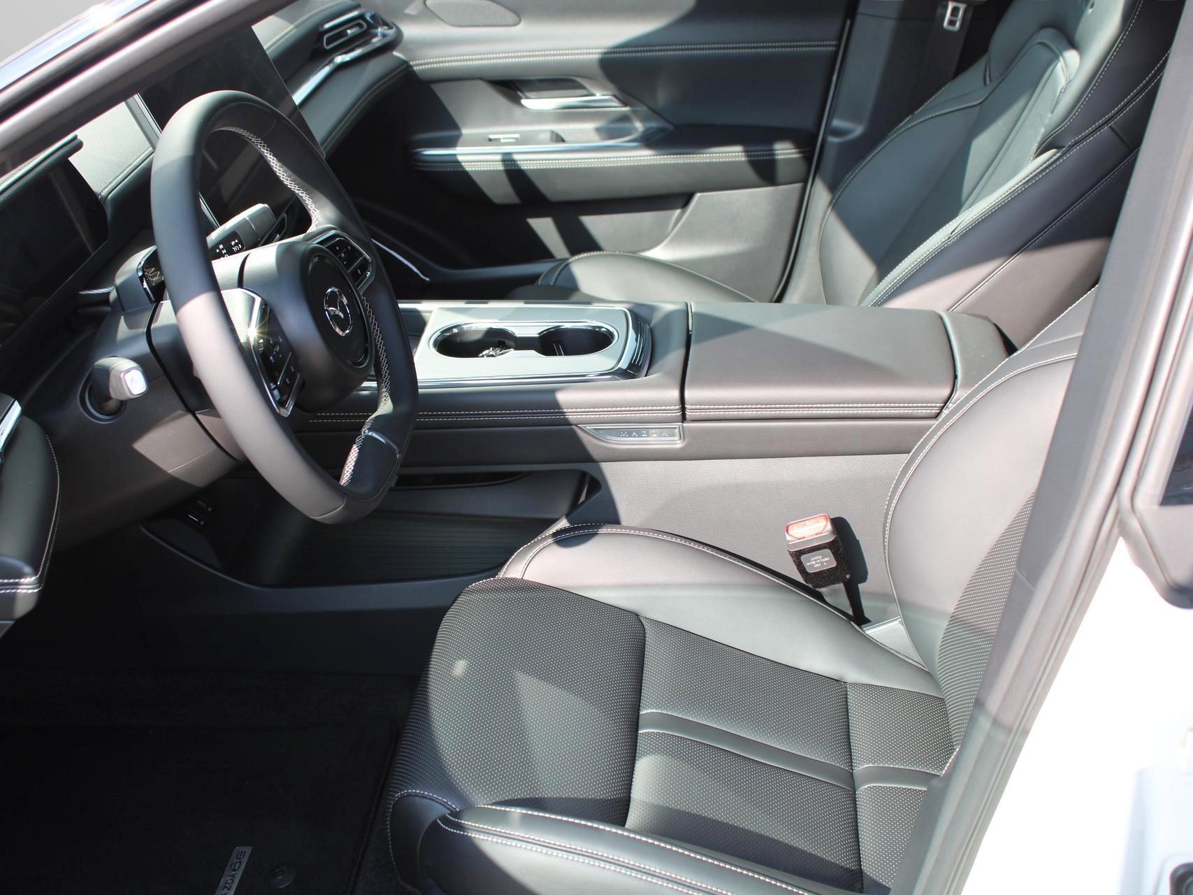 MAZDA 6e 245 80kWh Takumi-image-7