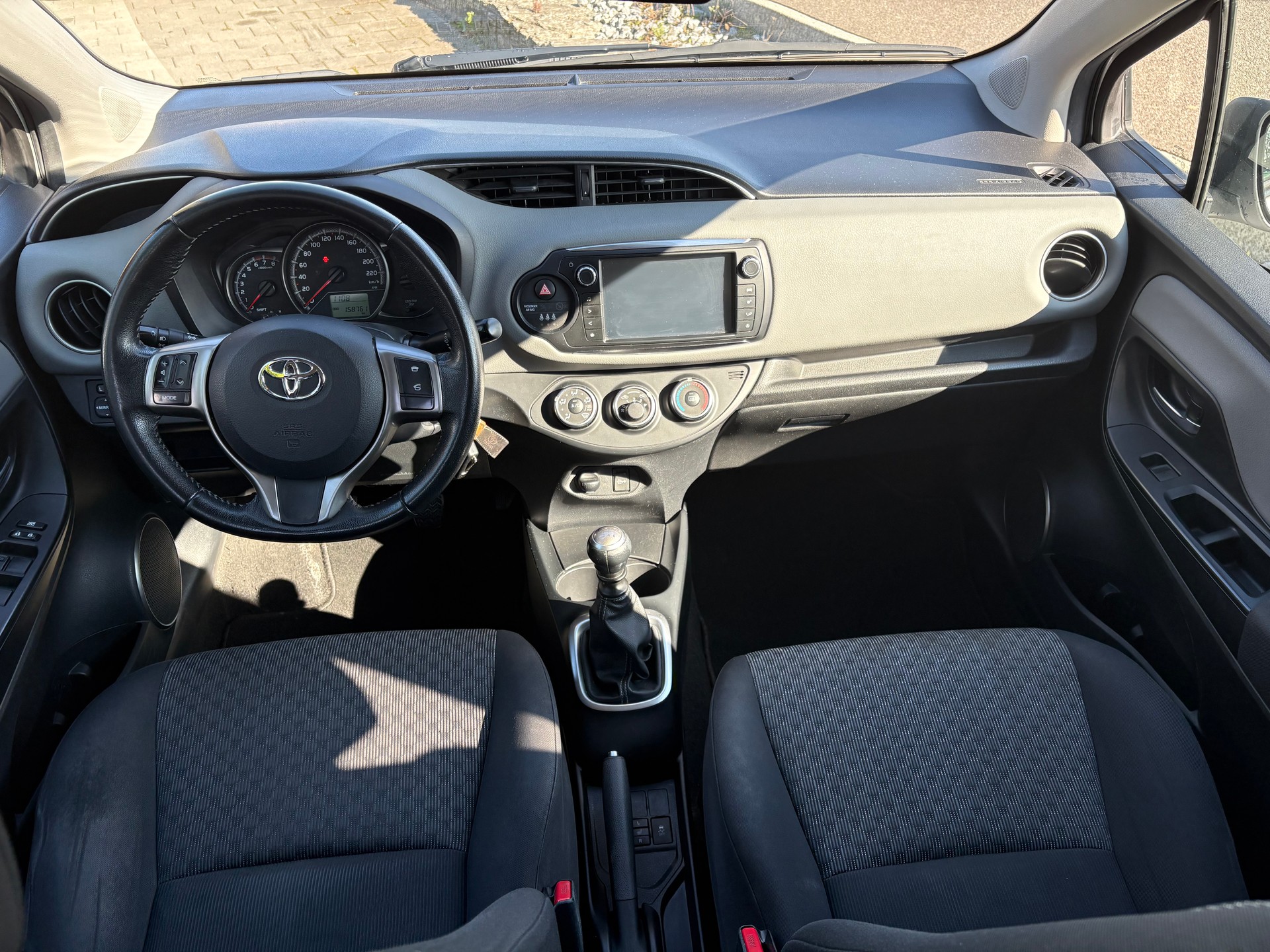 TOYOTA Yaris 1.33 Trend-image-7
