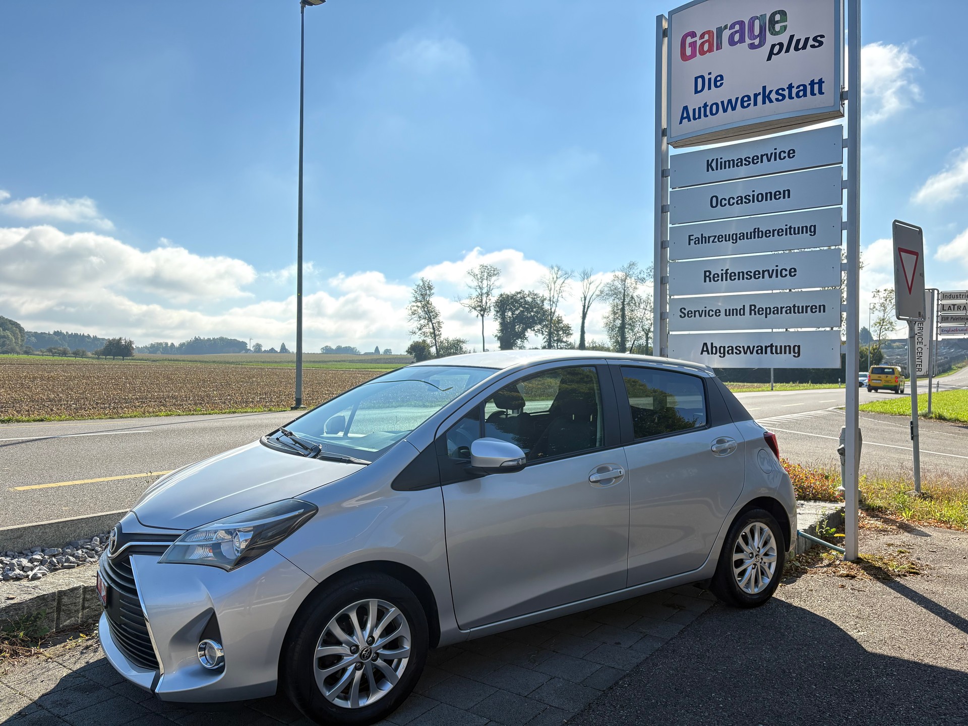 TOYOTA Yaris 1.33 Trend-image-1
