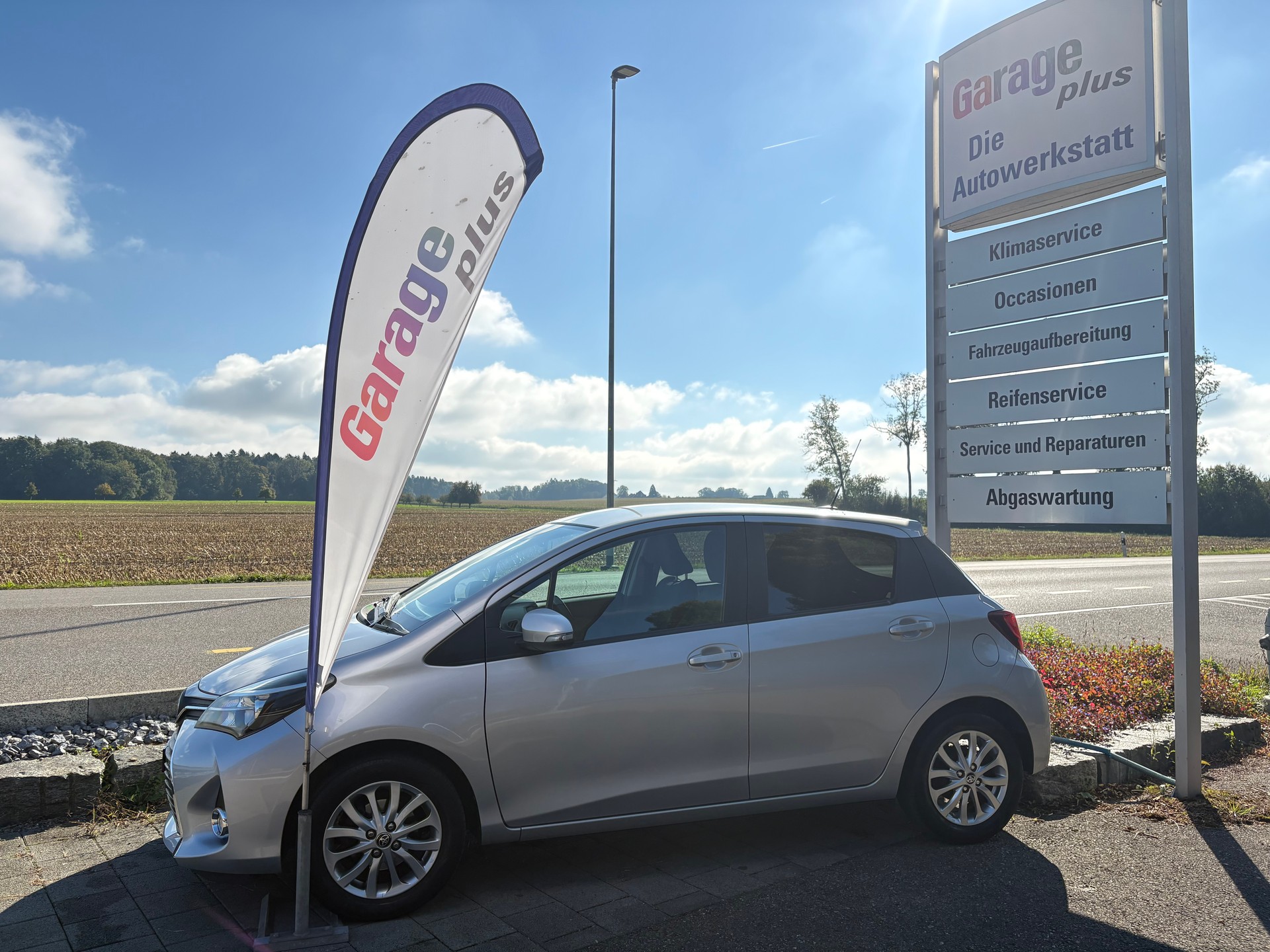 TOYOTA Yaris 1.33 Trend