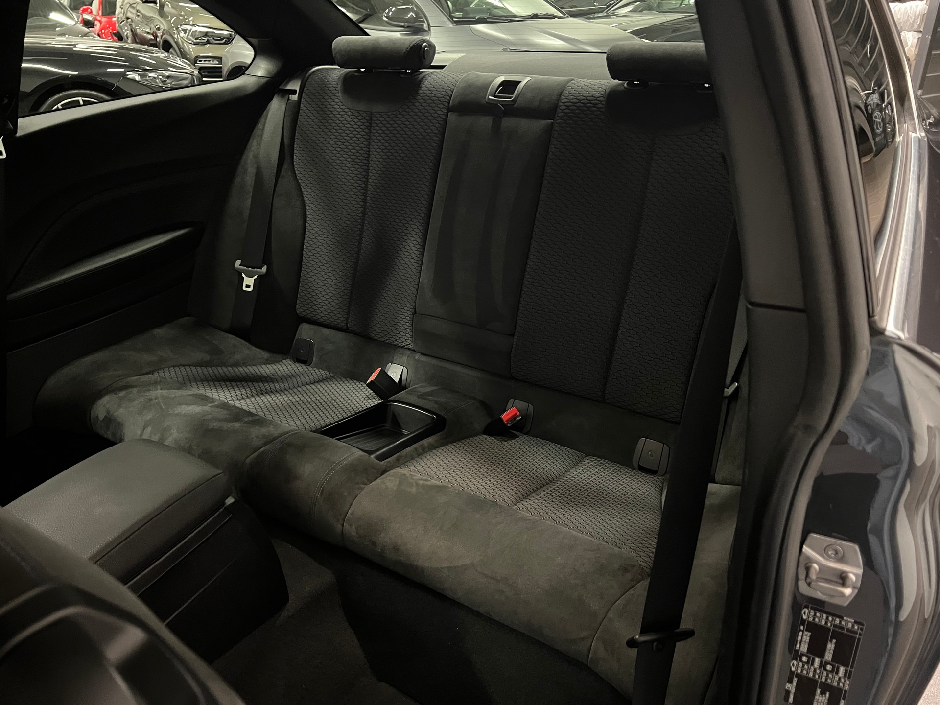 BMW M235i xDrive Steptronic-image-23