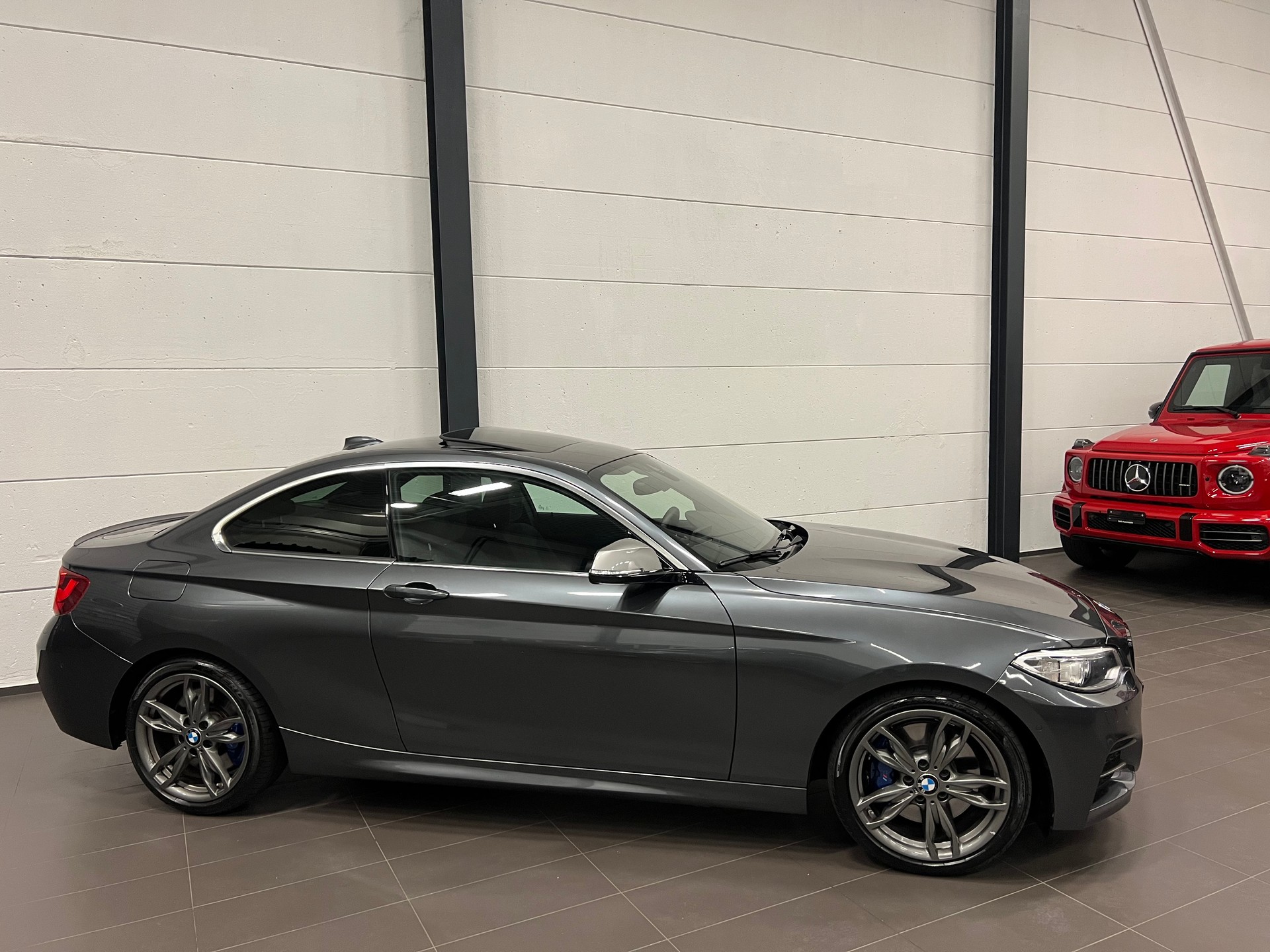 BMW M235i xDrive Steptronic-image-5
