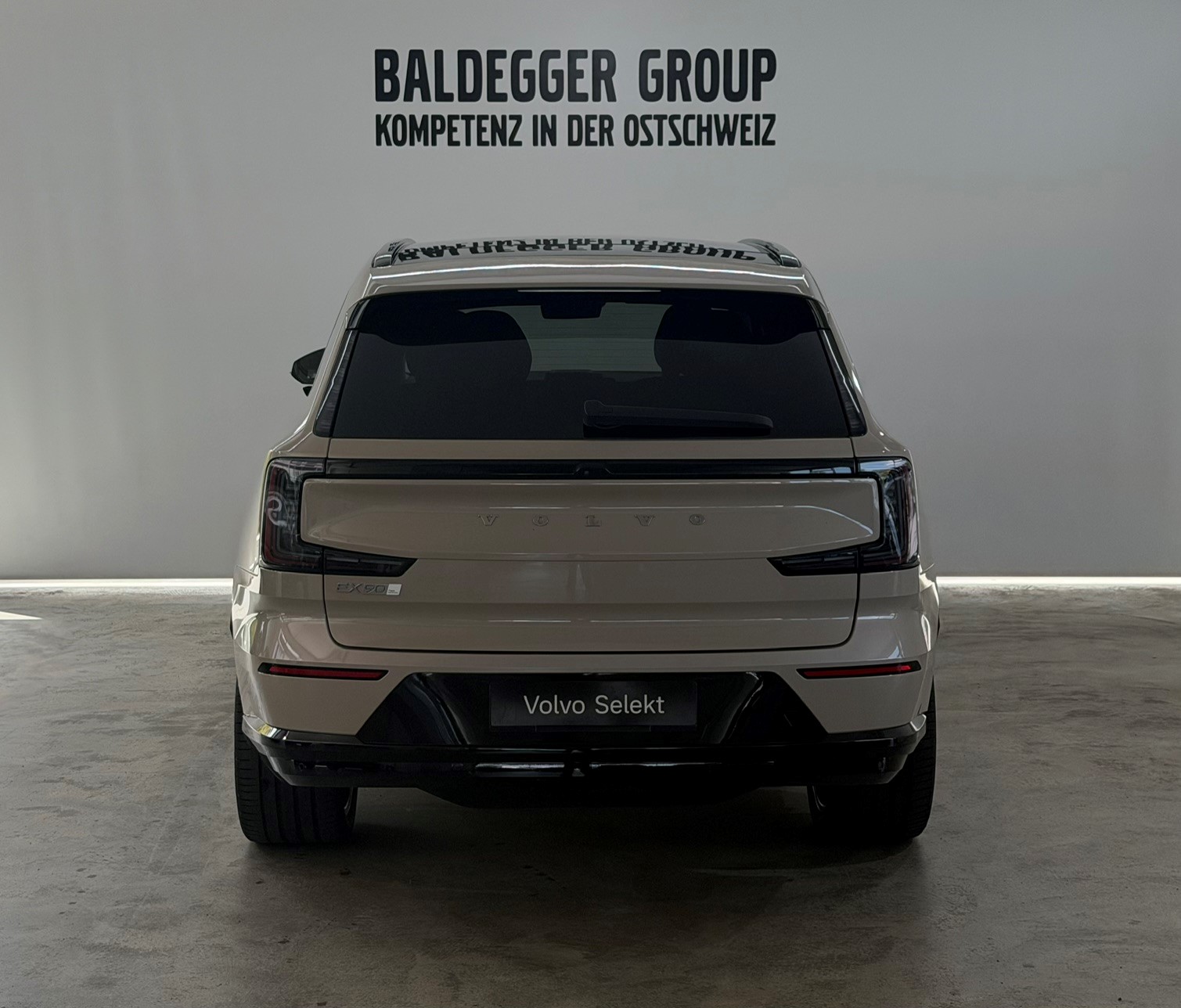 VOLVO EX 90 Twin Performance Ultra AWD-image-7
