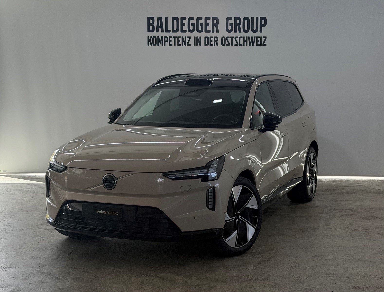 VOLVO EX 90 Twin Performance Ultra AWD-image-0