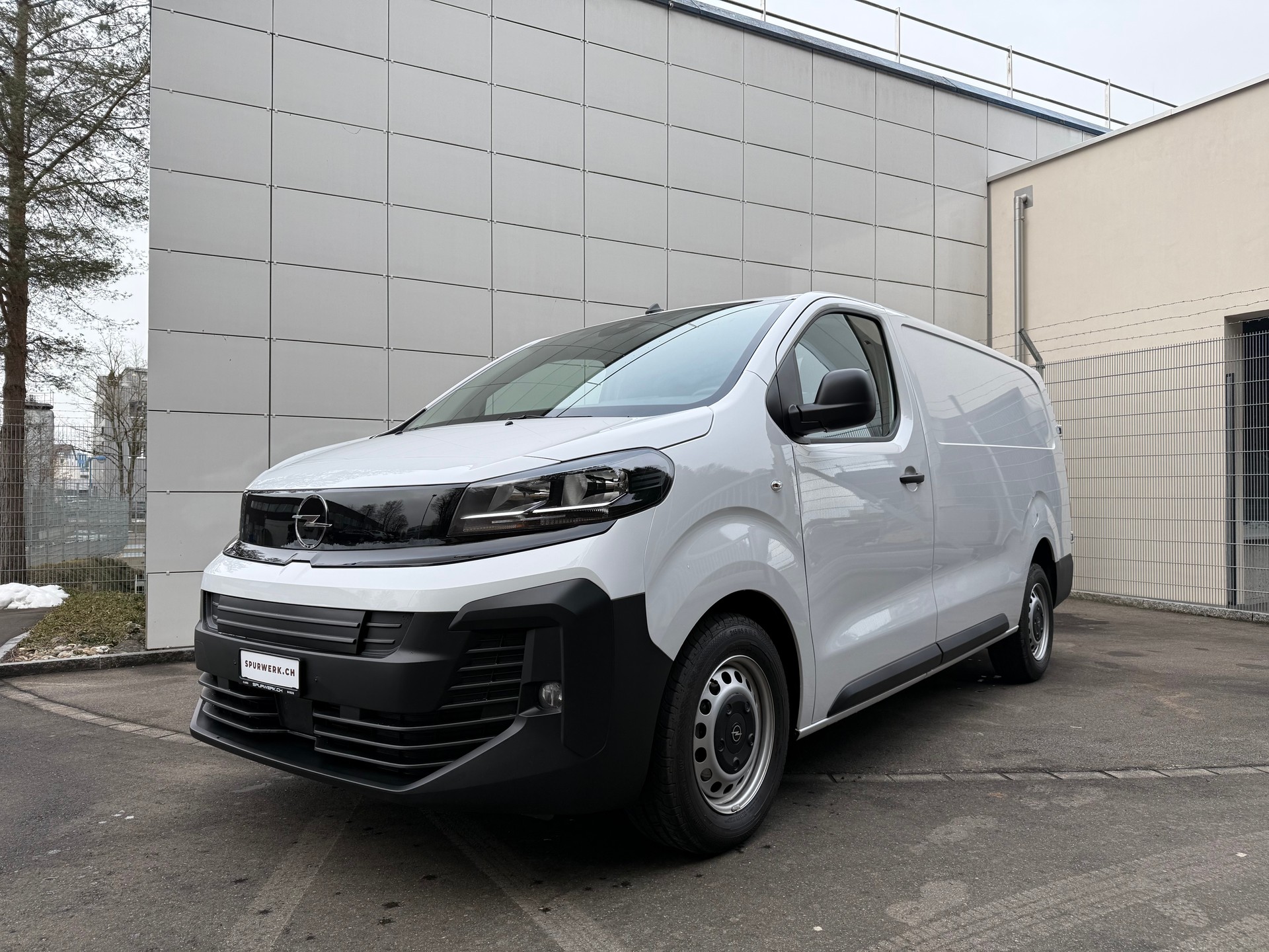 OPEL Vivaro Cargo 2.0 D s/s XL EN Aut.-showroom-element-1